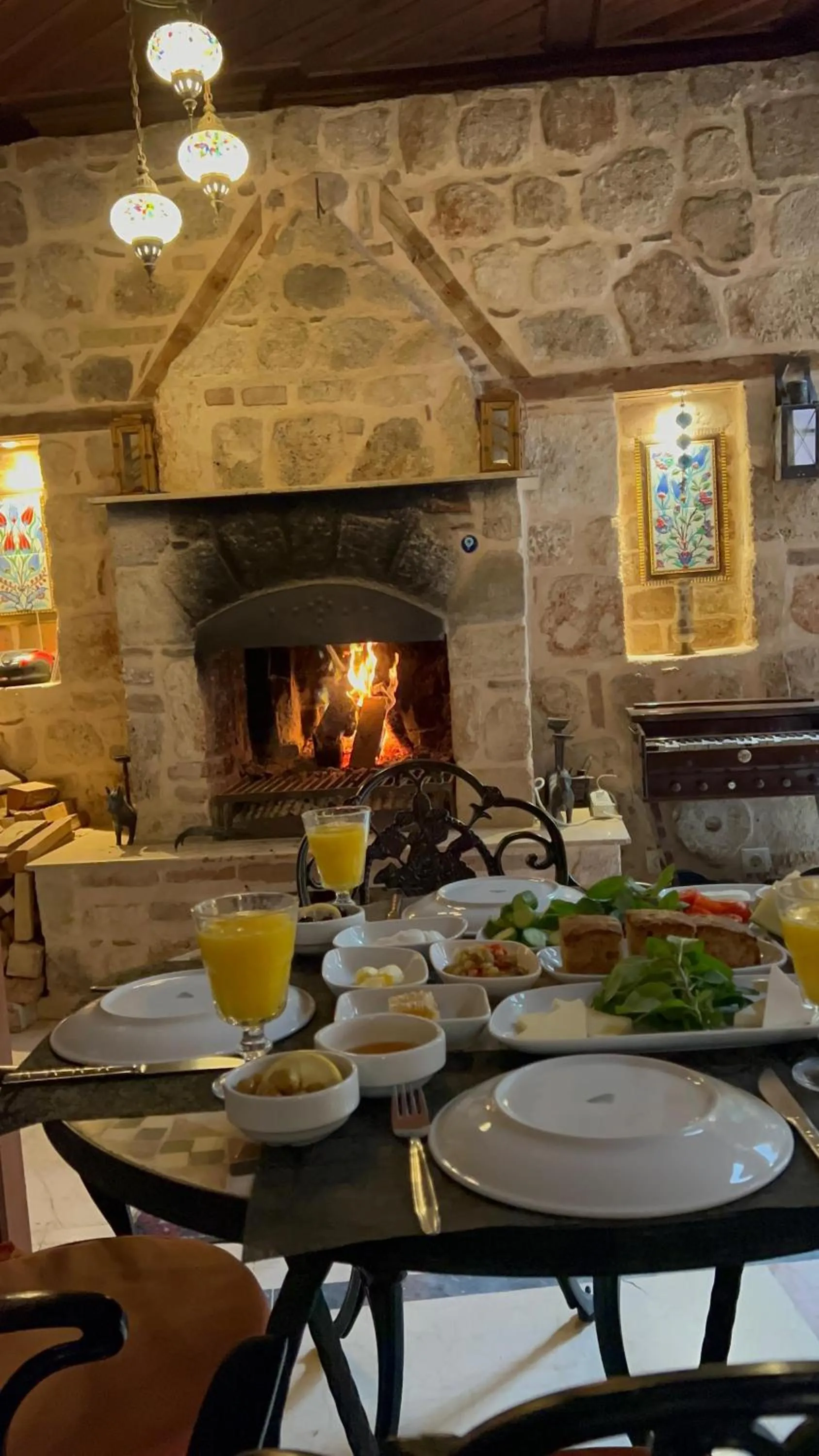 Food and drinks in White Garden Hotel-Adult Only