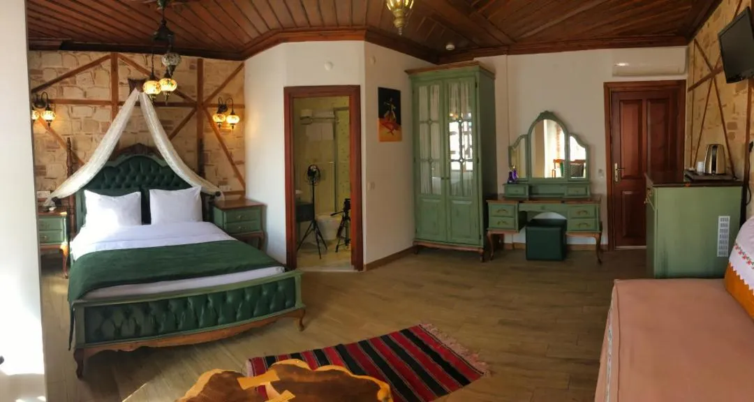 Bed in White Garden Hotel-Adult Only