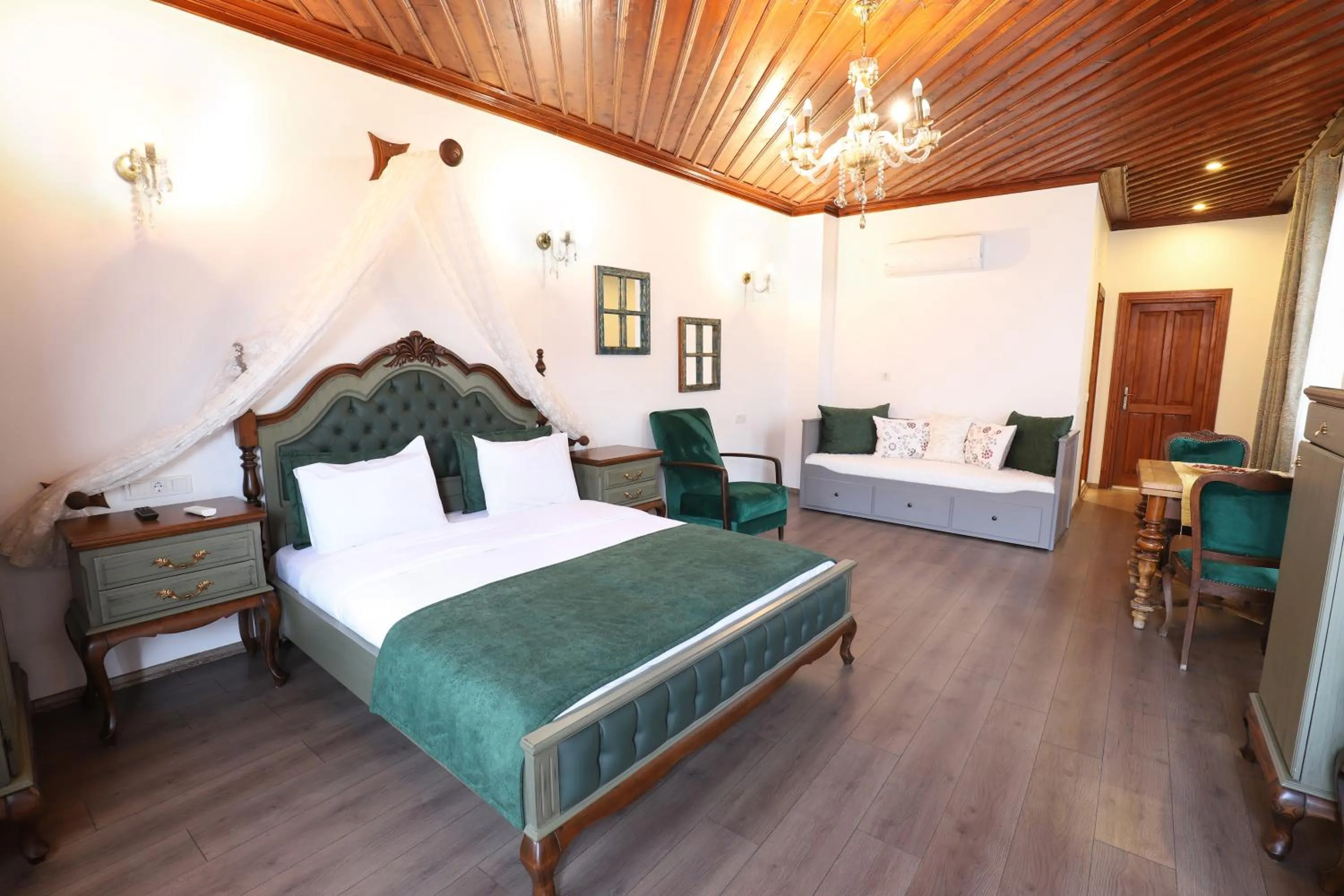 Bed in White Garden Hotel-Adult Only