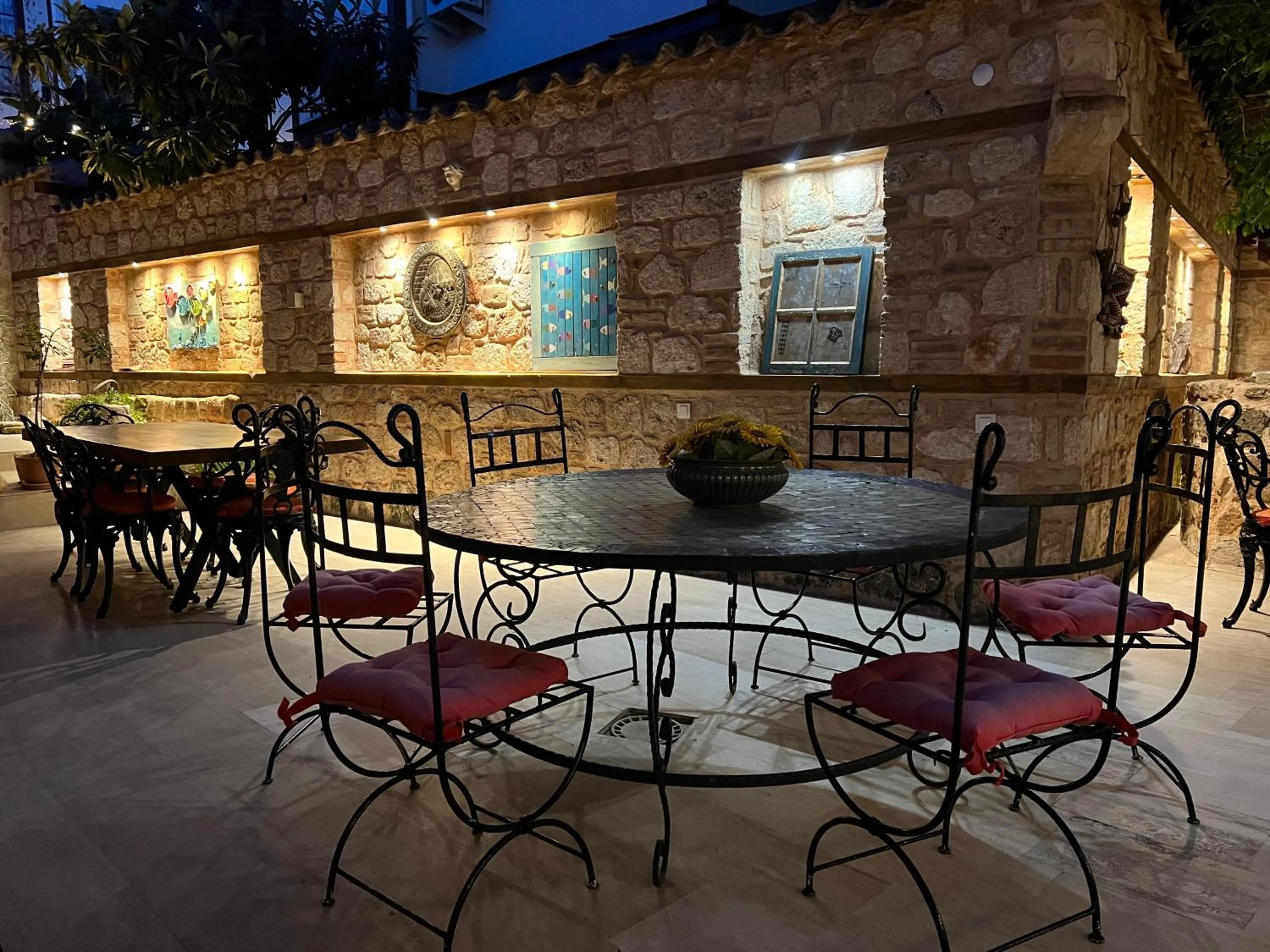 Garden in White Garden Hotel-Adult Only