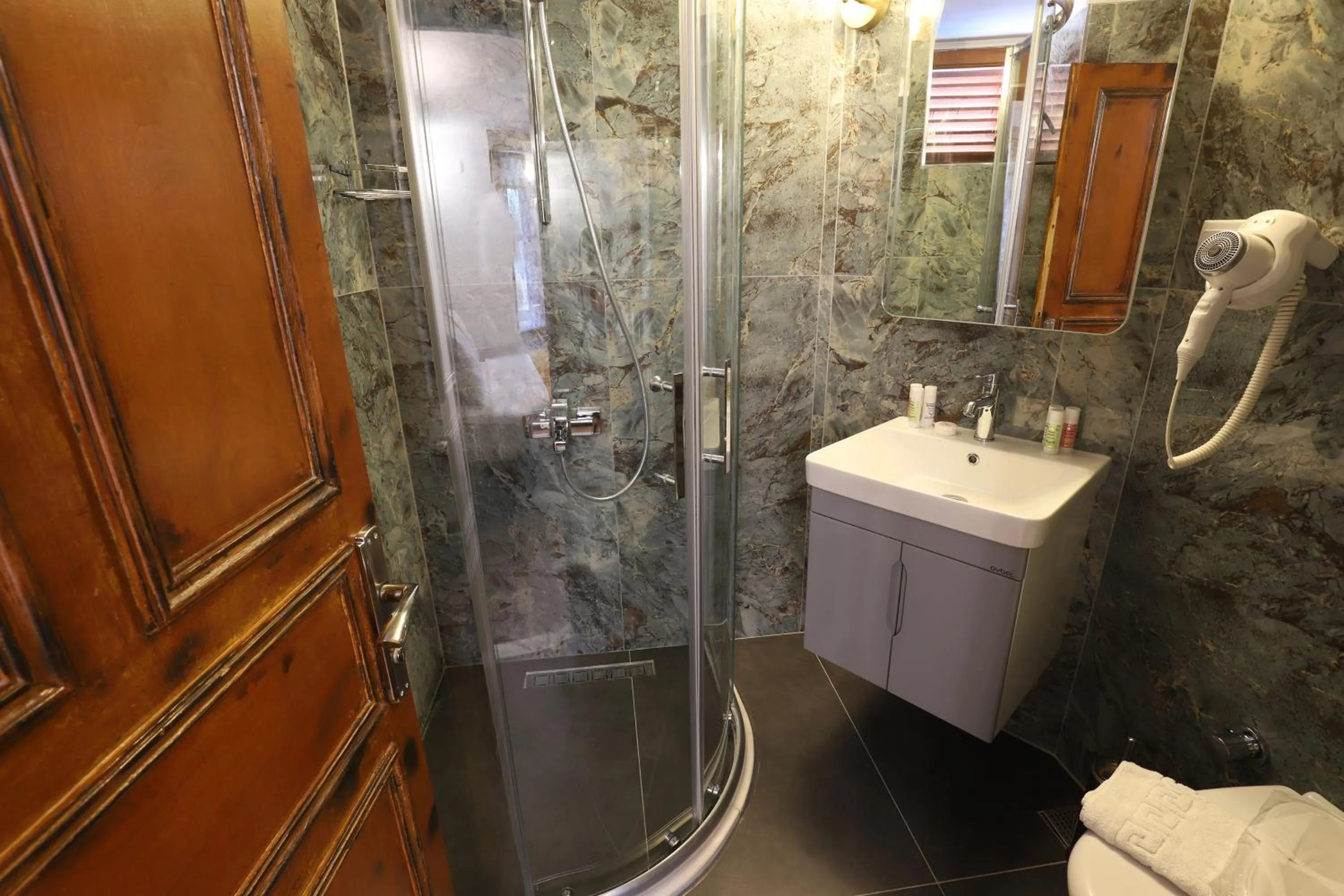 Bathroom in White Garden Hotel-Adult Only