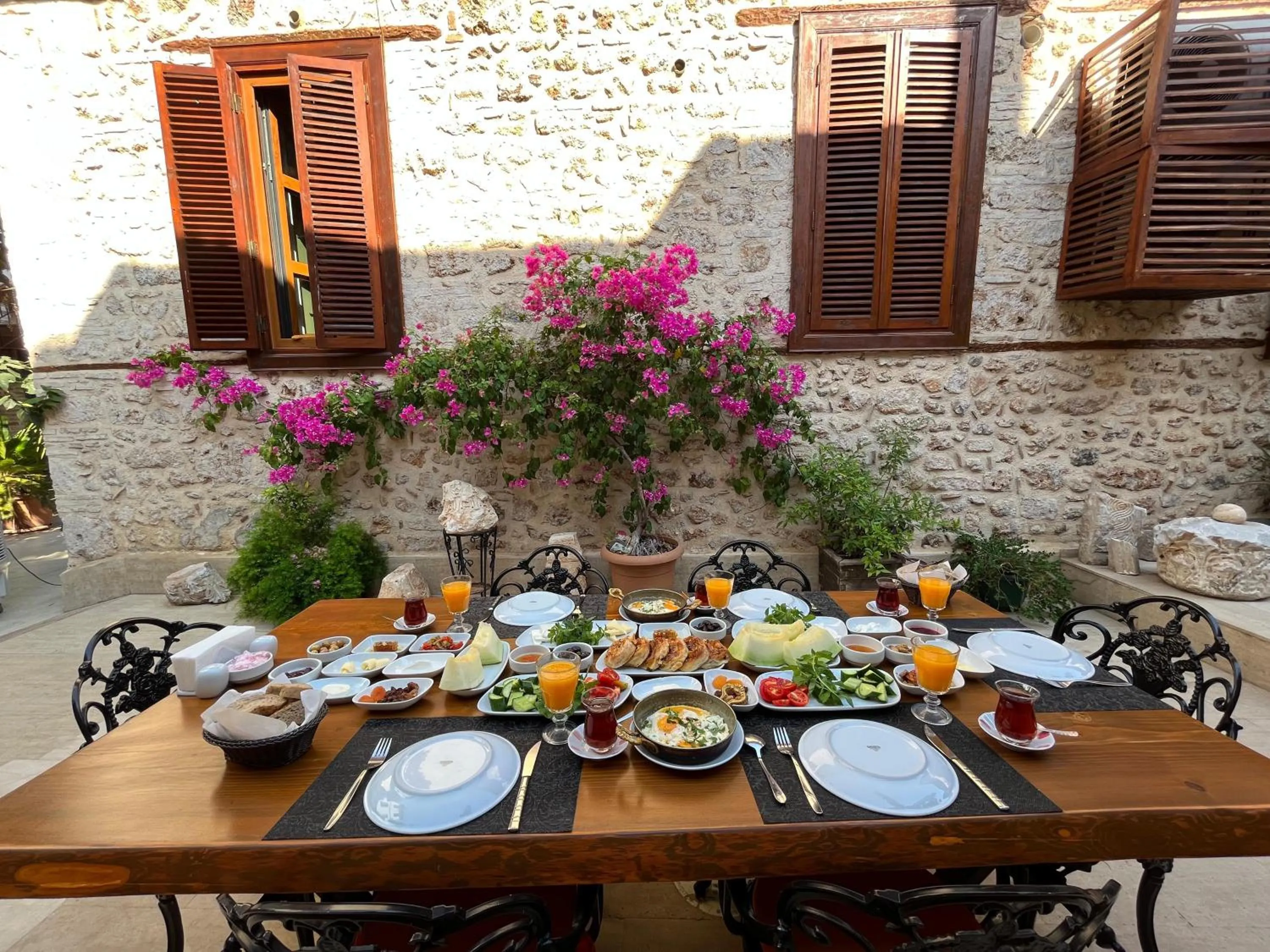 Garden in White Garden Hotel-Adult Only