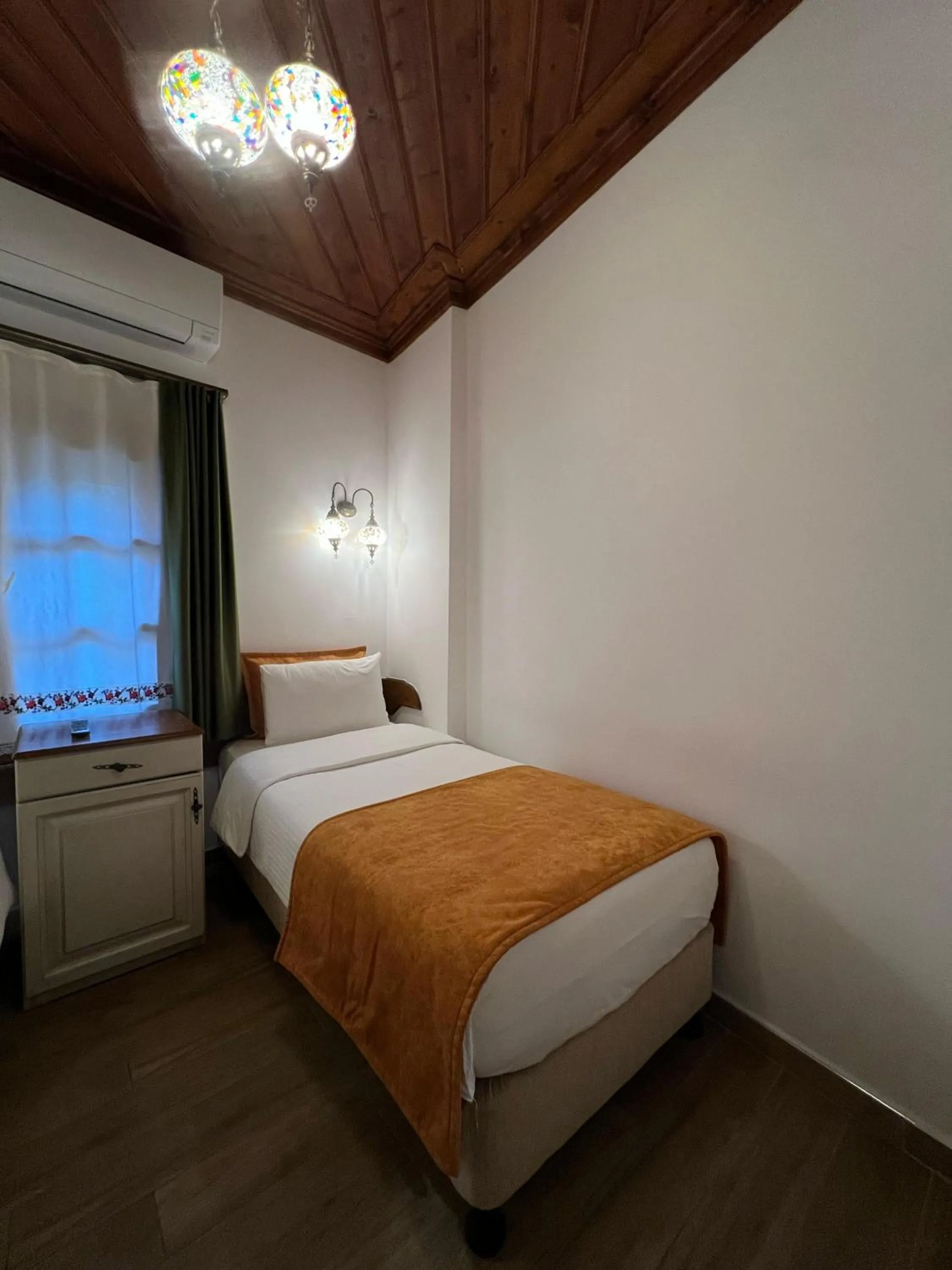 Bedroom, Bed in White Garden Hotel-Adult Only