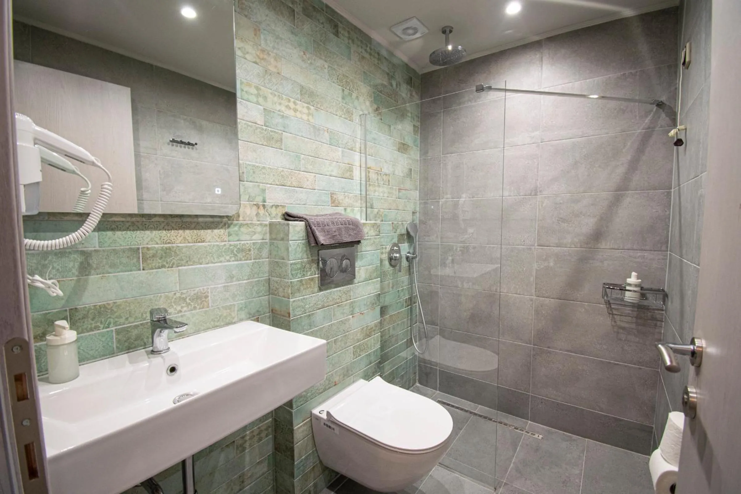Heraclea Luxury Suites