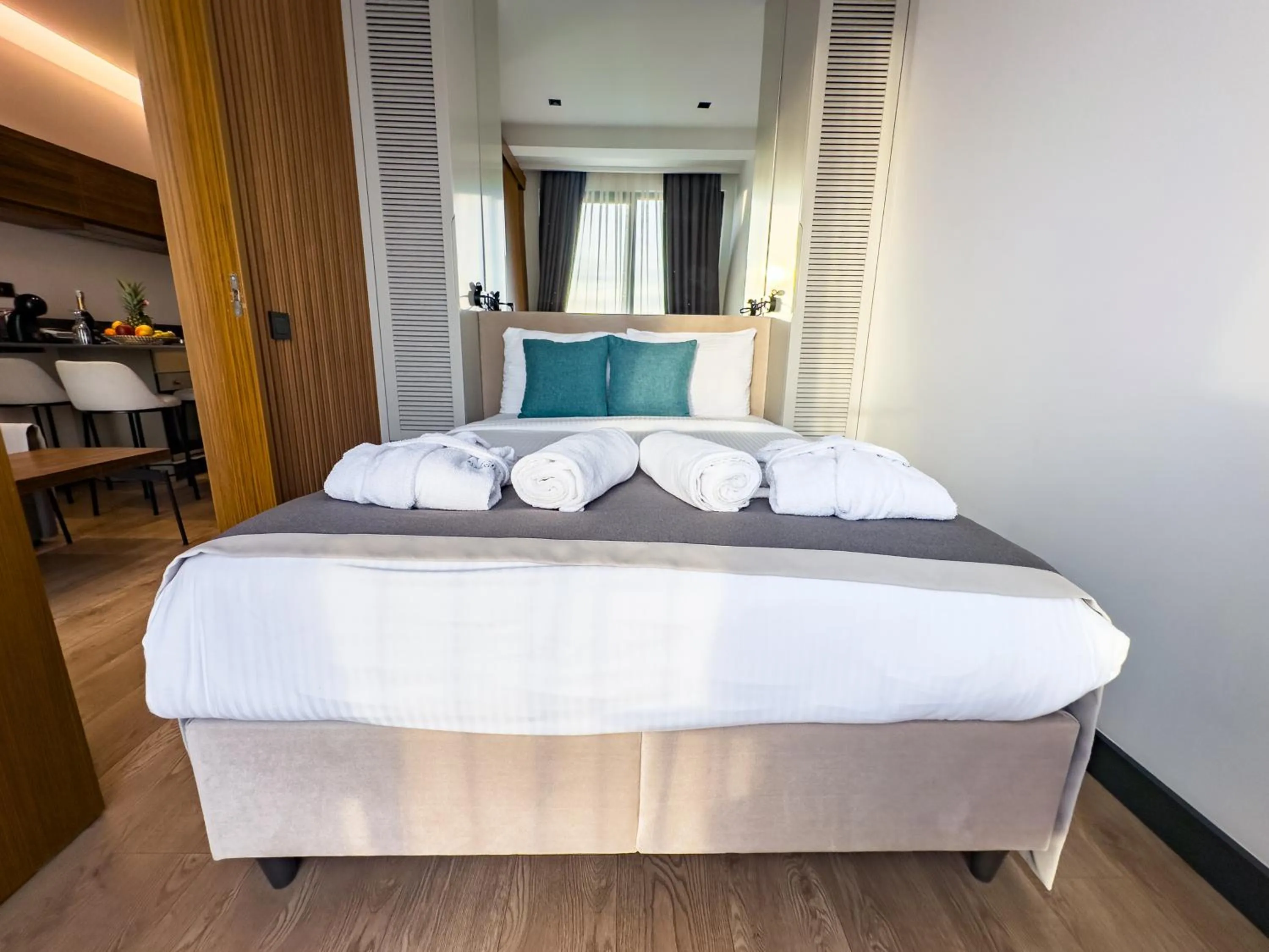 Bedroom, Bed in Bayview Hills Luxury Residences