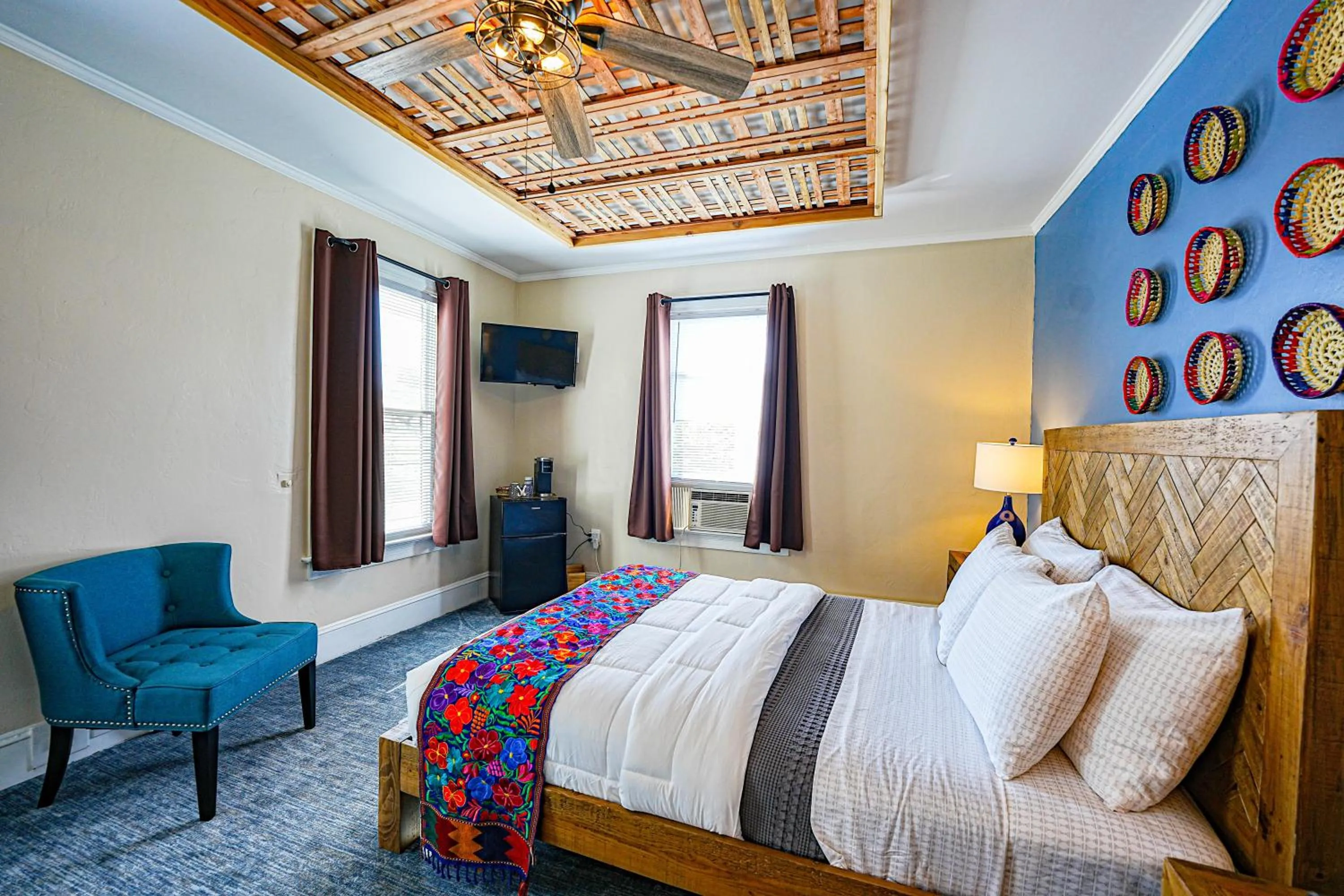 TV and multimedia, Bed in La Posada