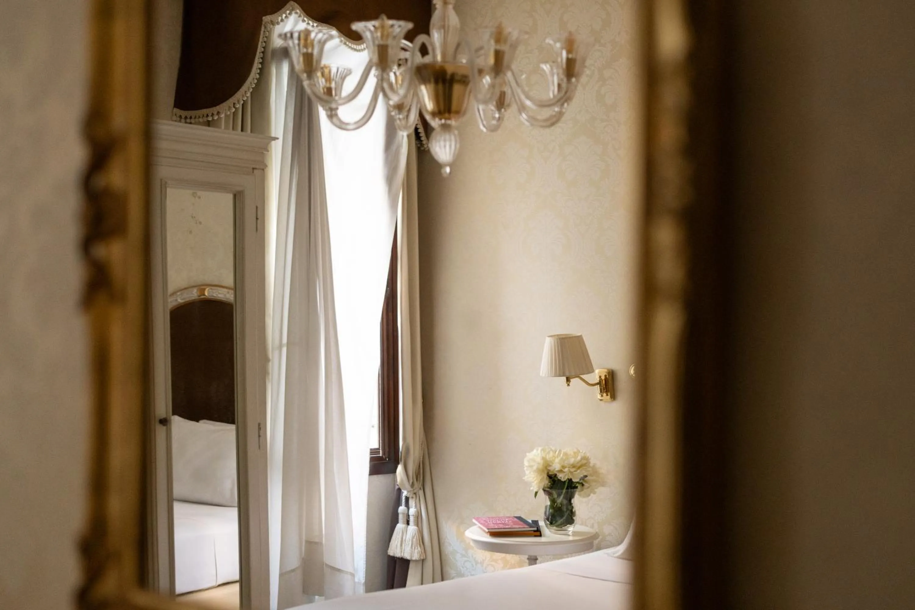 Bedroom, Bed in Maison Venezia | UNA Esperienze