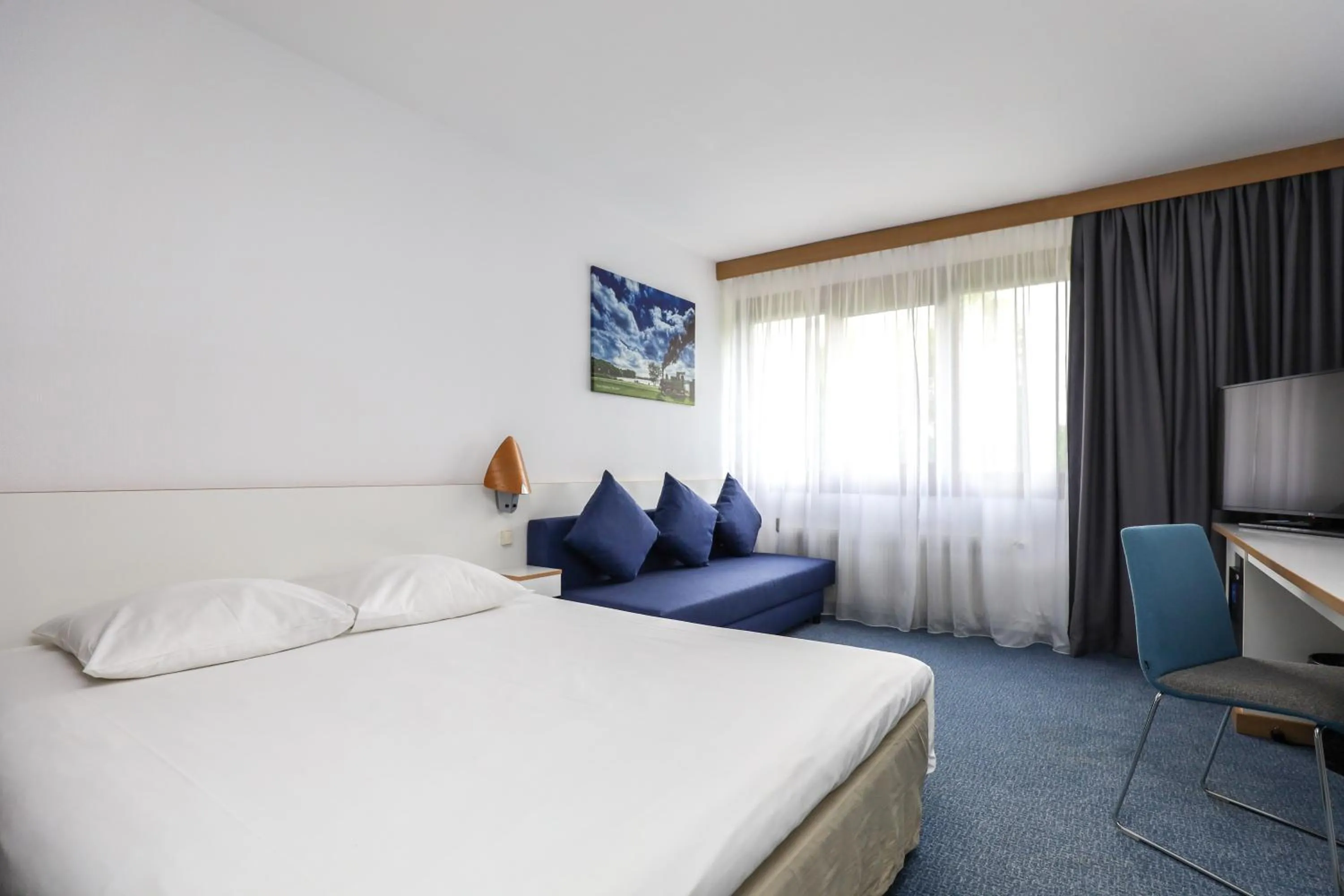 Bed in Novotel Poznań Malta