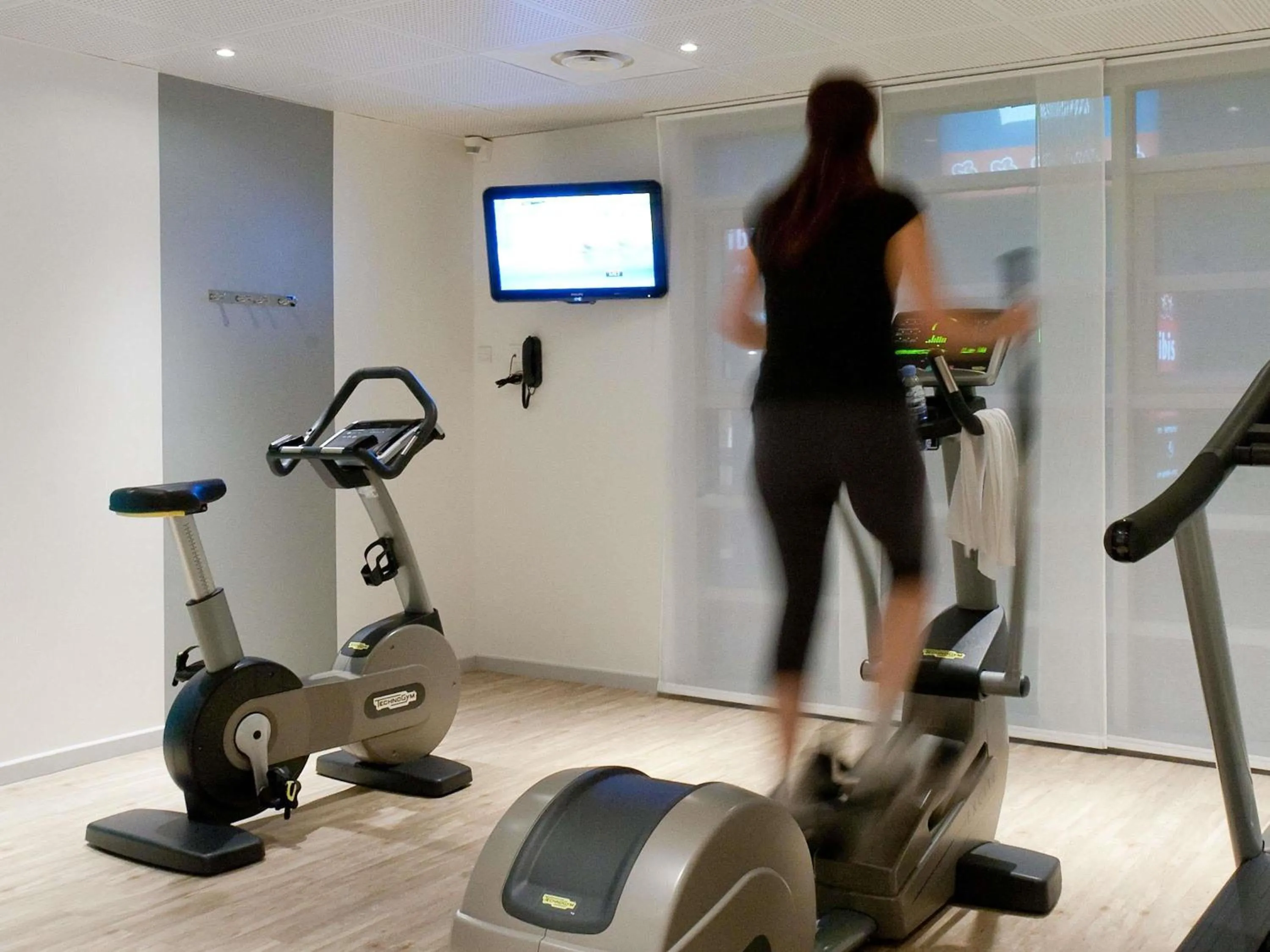 Fitness centre/facilities in Novotel Poznań Malta