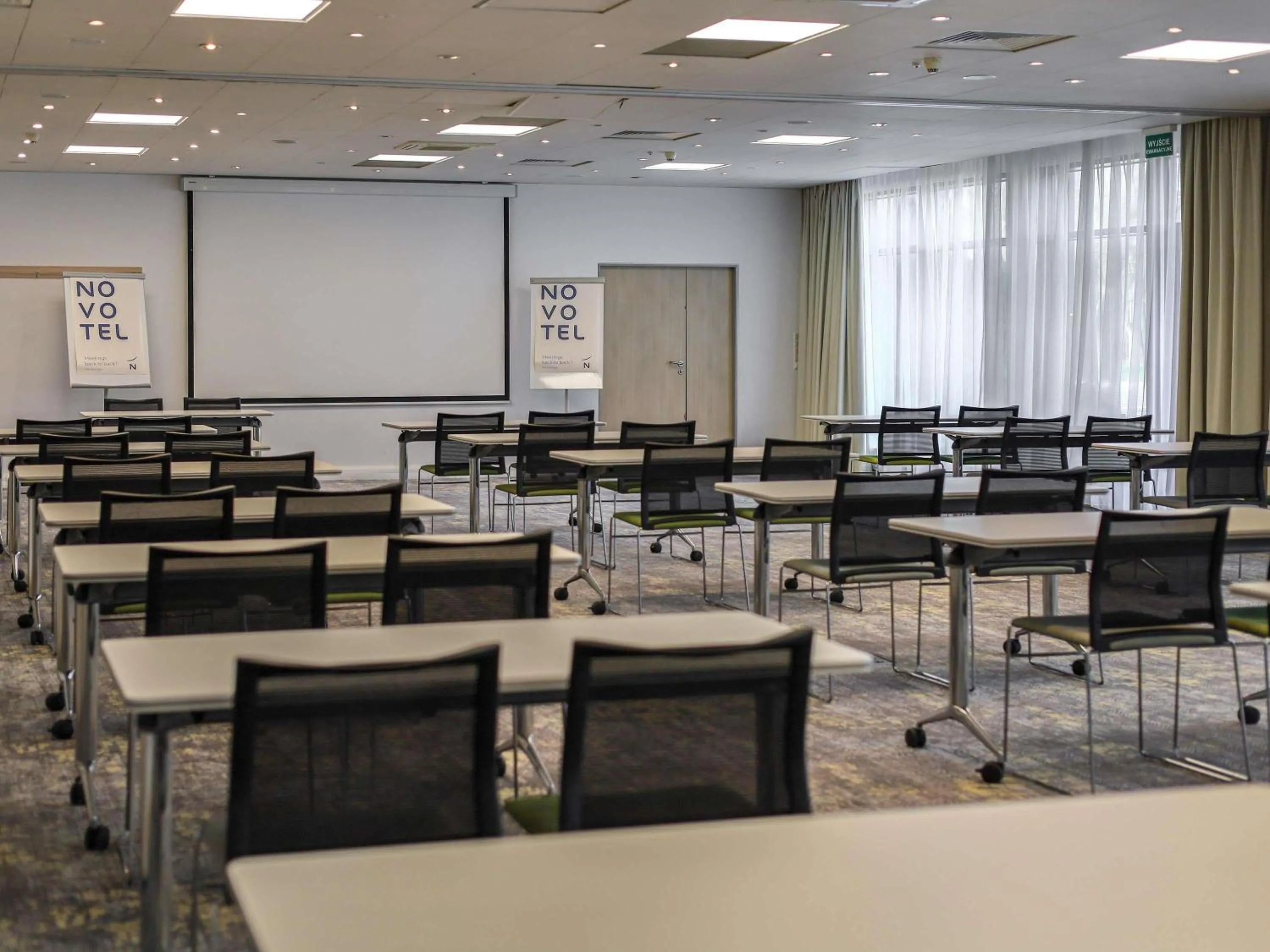 Meeting/conference room in Novotel Poznań Malta