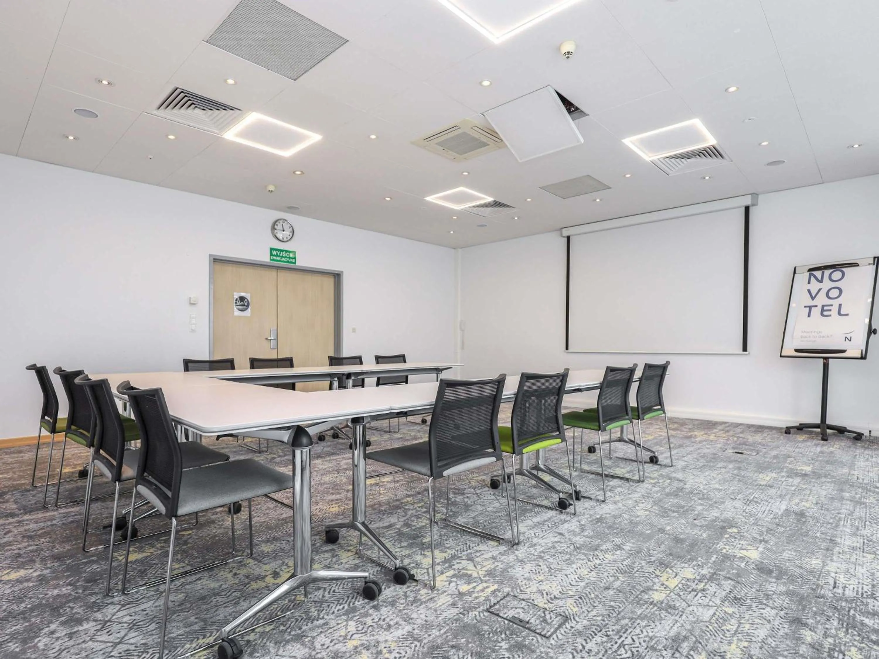 Meeting/conference room in Novotel Poznań Malta