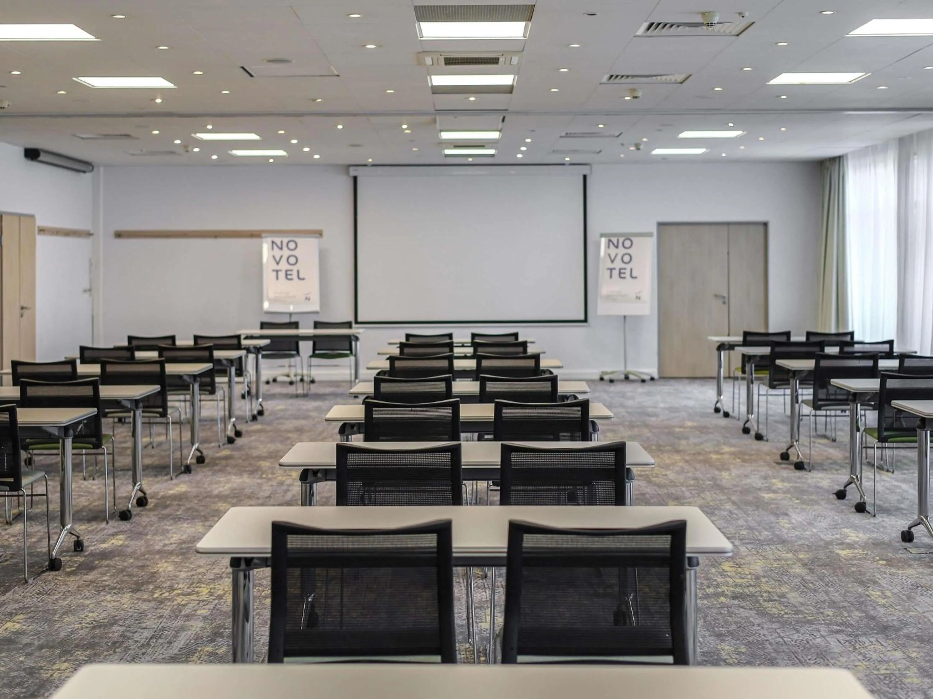 Meeting/conference room in Novotel Poznań Malta