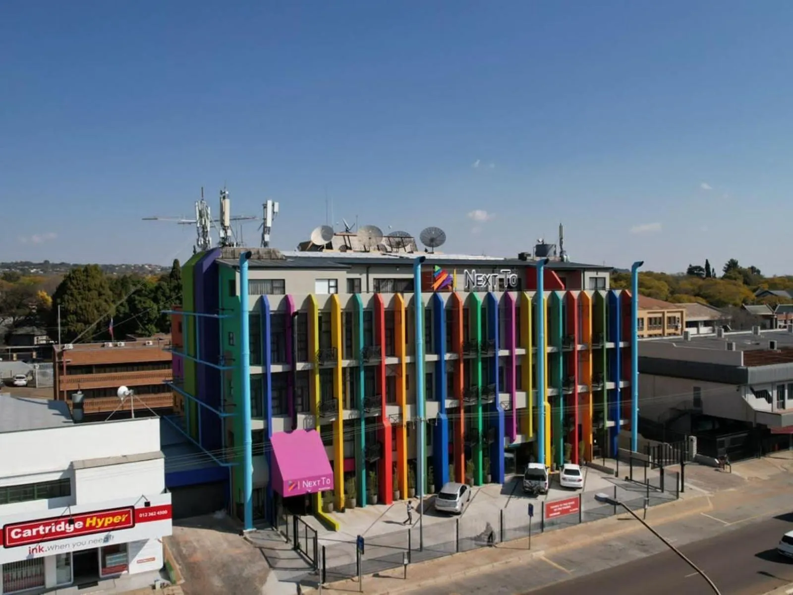 Property building in Next To Apartment Hotel