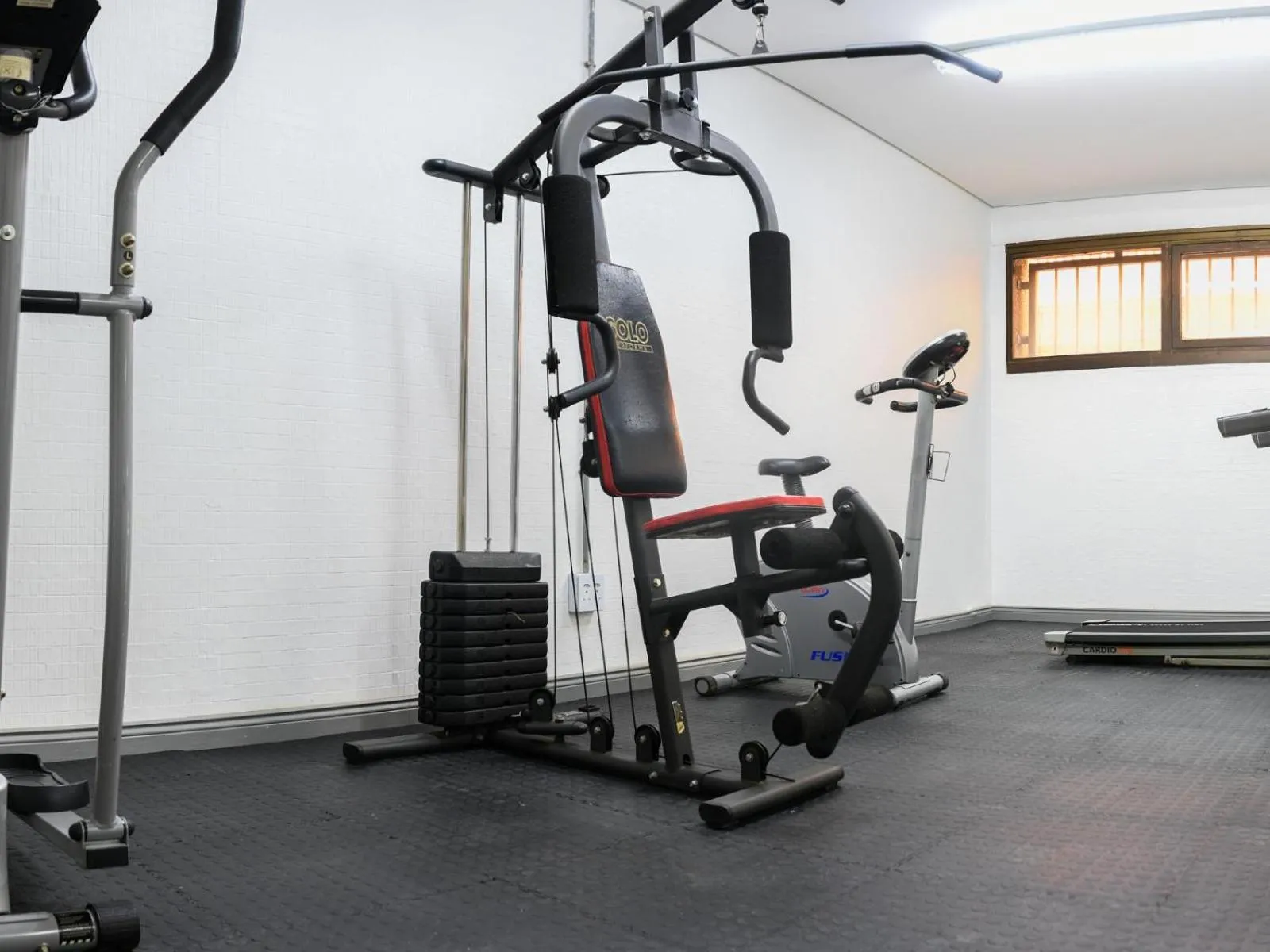 Fitness centre/facilities in Next To Apartment Hotel