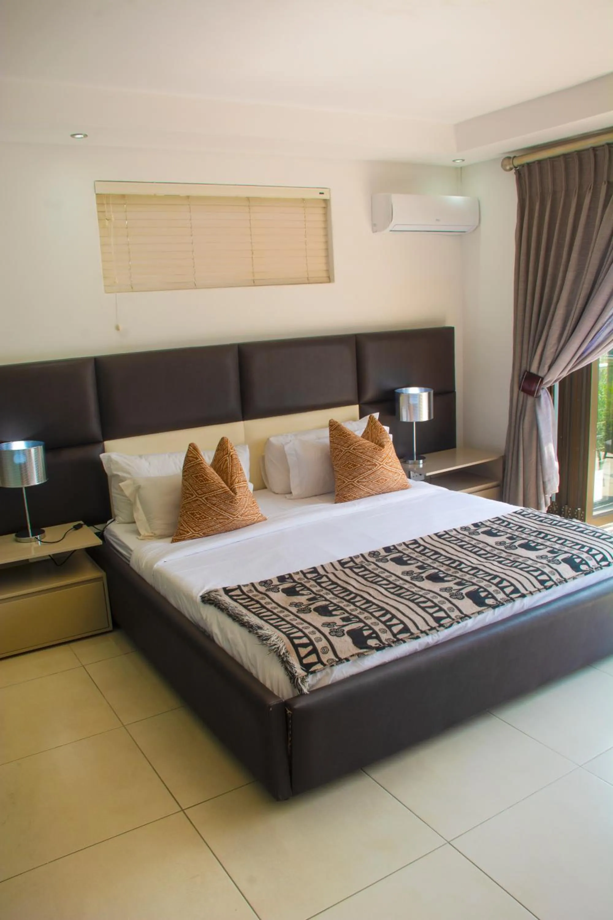 Bed in Impecto Guest House