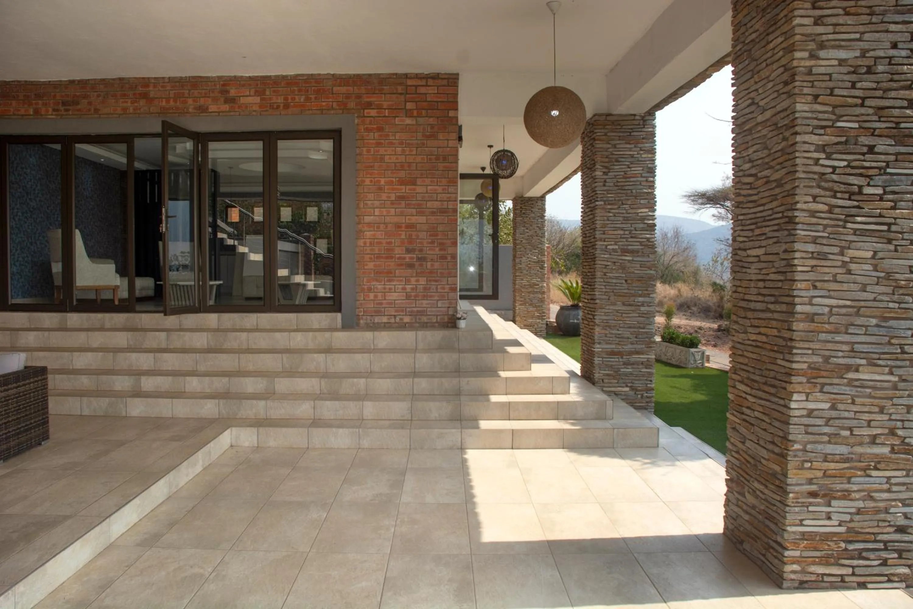 Property building in Impecto Guest House