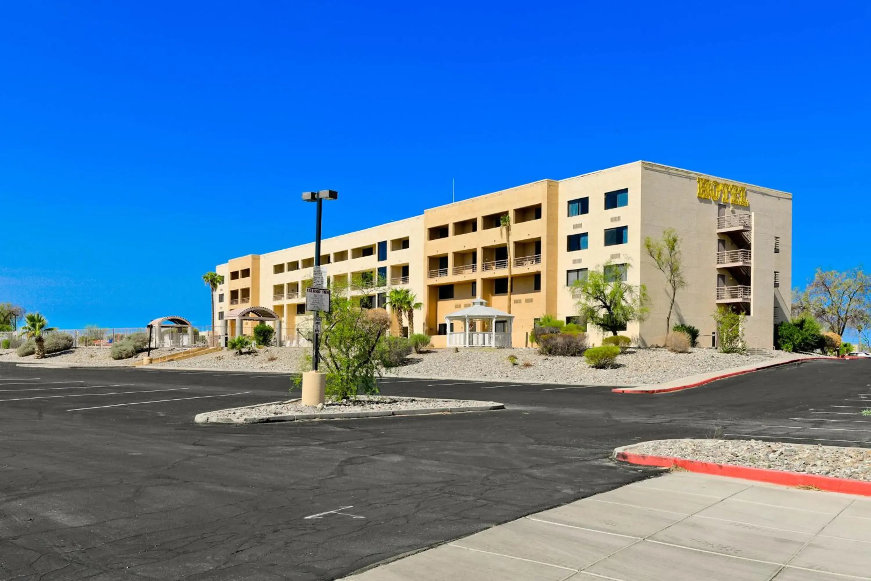 Property building in Studio 6 Suites Lake Havasu City AZ Property building in Studio 6 Suites Lake Havasu City AZ