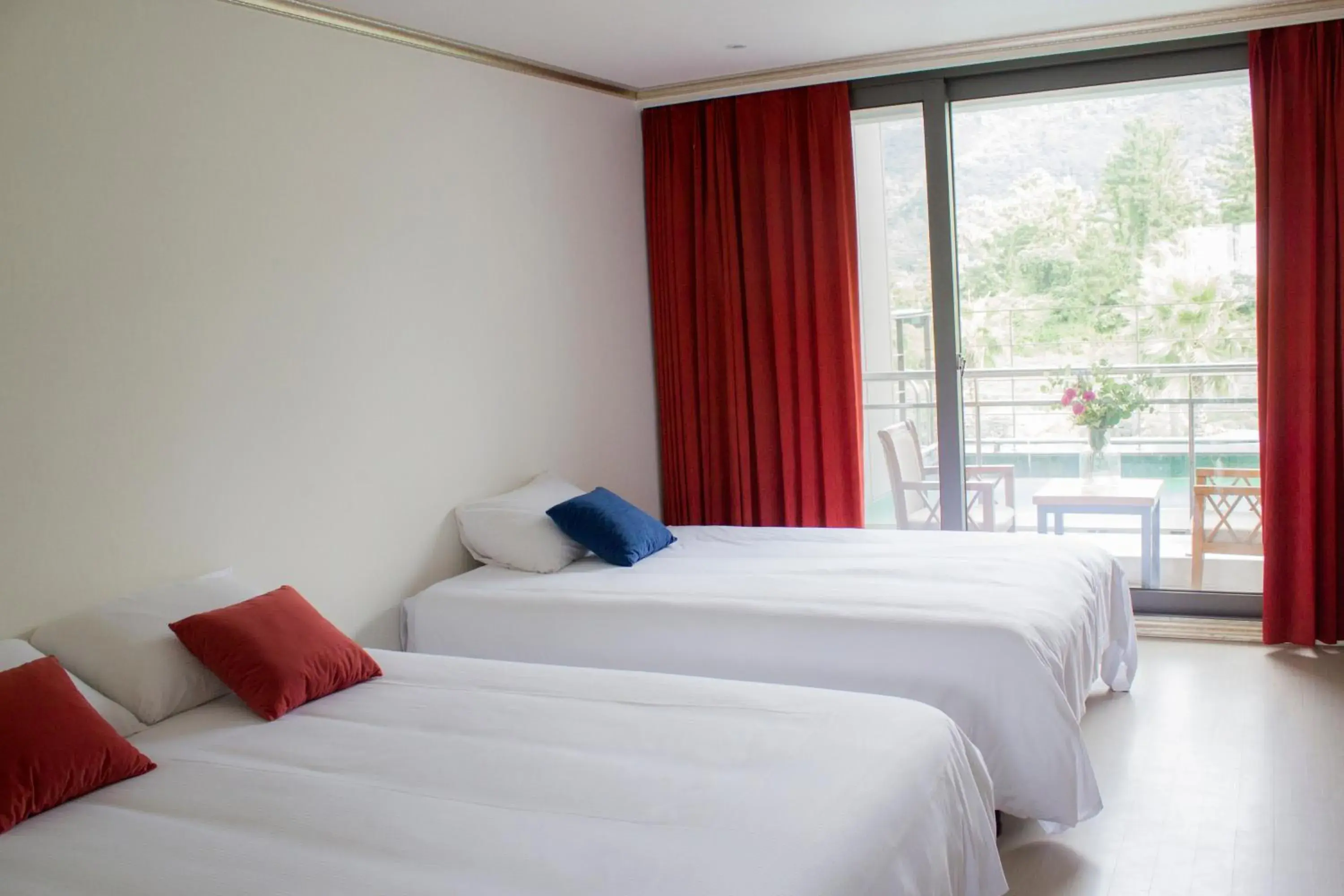 Bed in Dammora Resort Bed in Dammora Resort