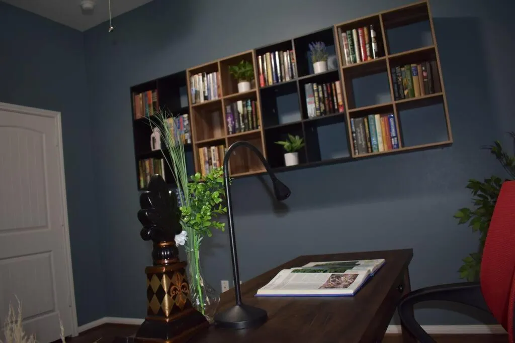 Spacious Conroe Home around 4 miles to the Lake