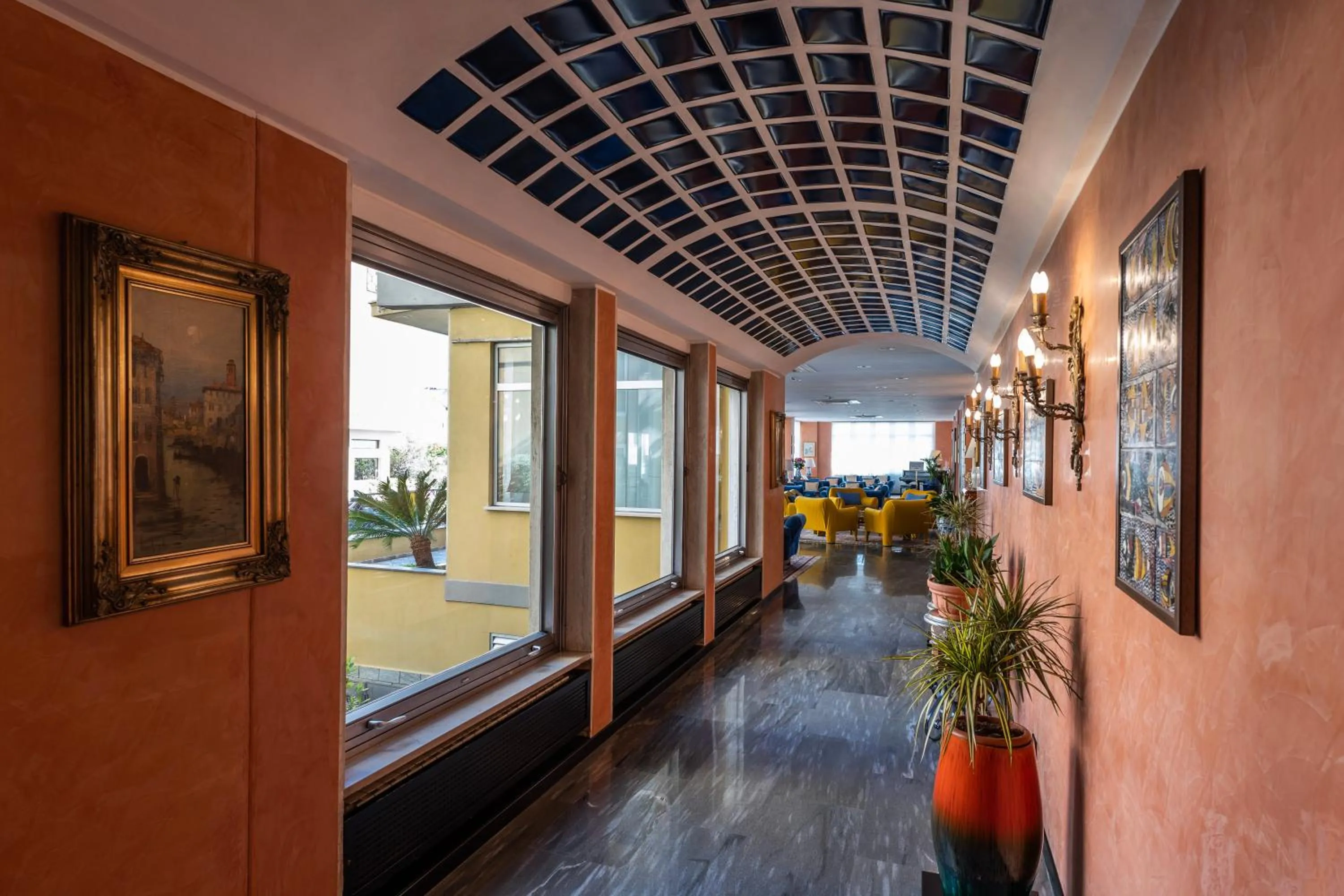 Decorative detail in Hotel Bellevue Et Mediterranée