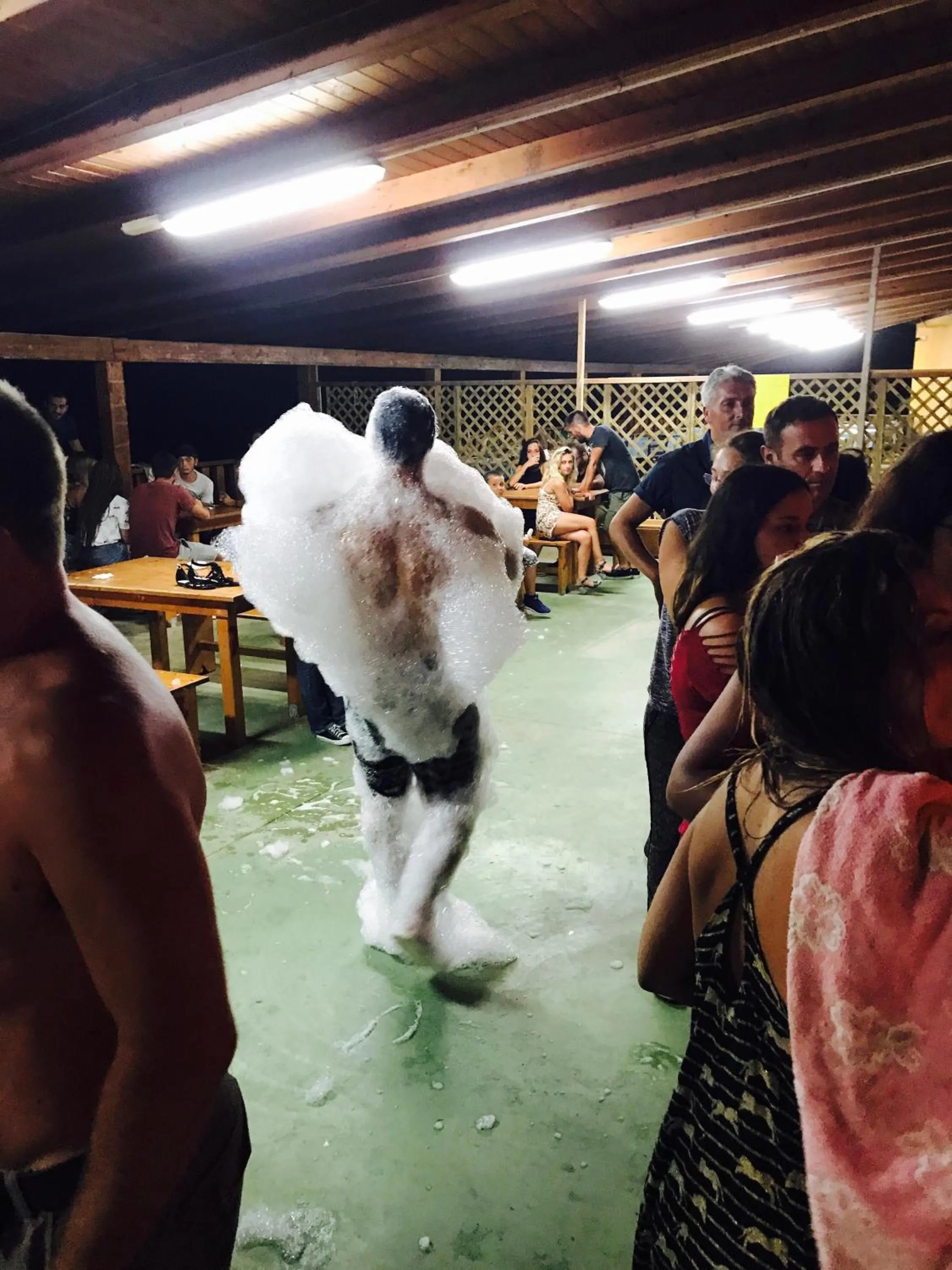 Evening entertainment in Villaggio Camping La Scogliera