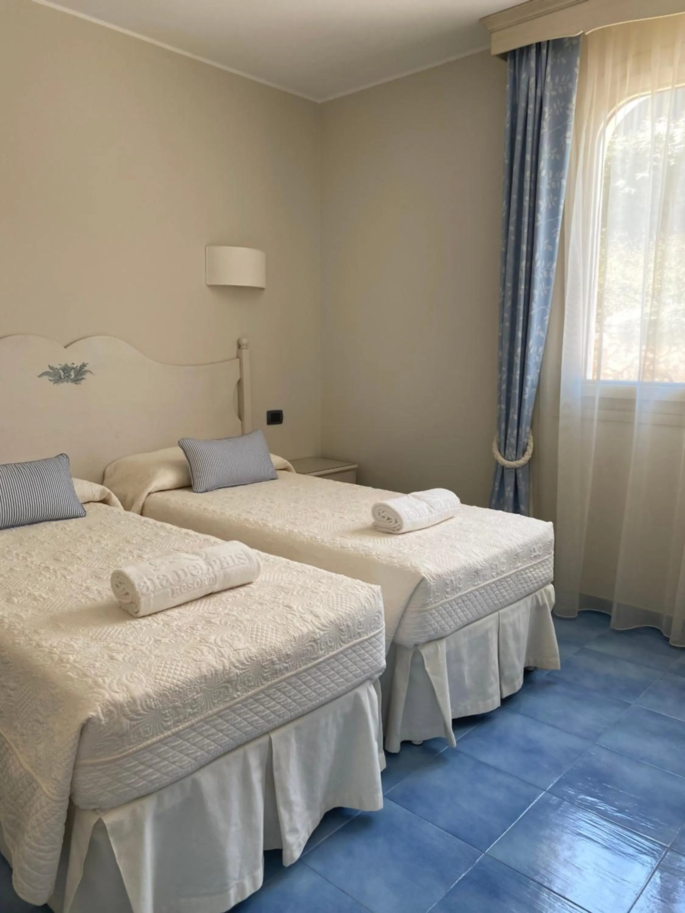 Bed in Baia Delphis Resort