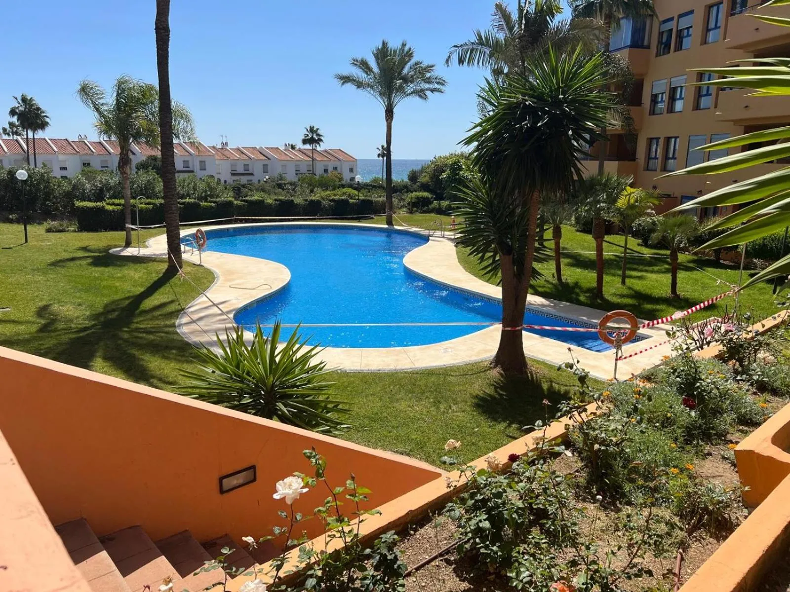 Pool view in La Aldea