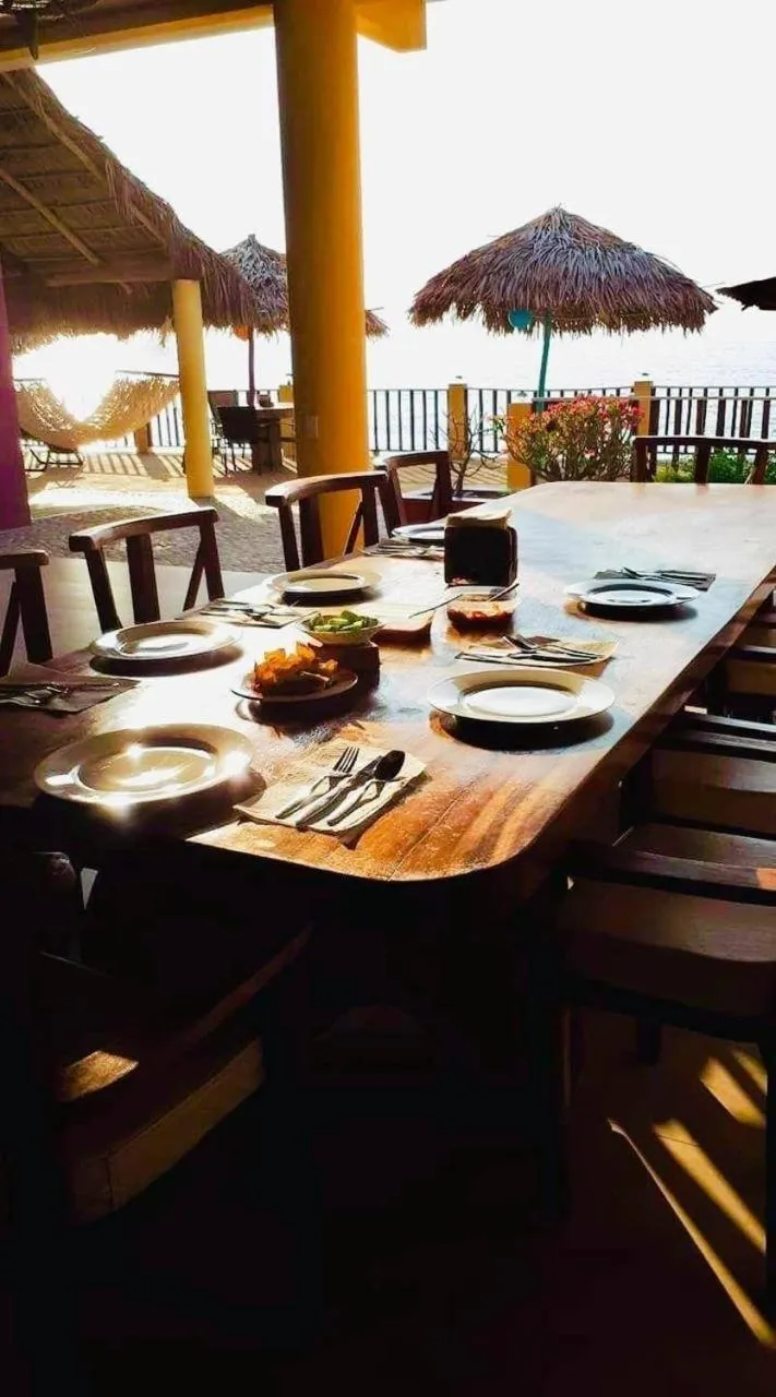 Treasure by the Sea Resort - Happy Hill