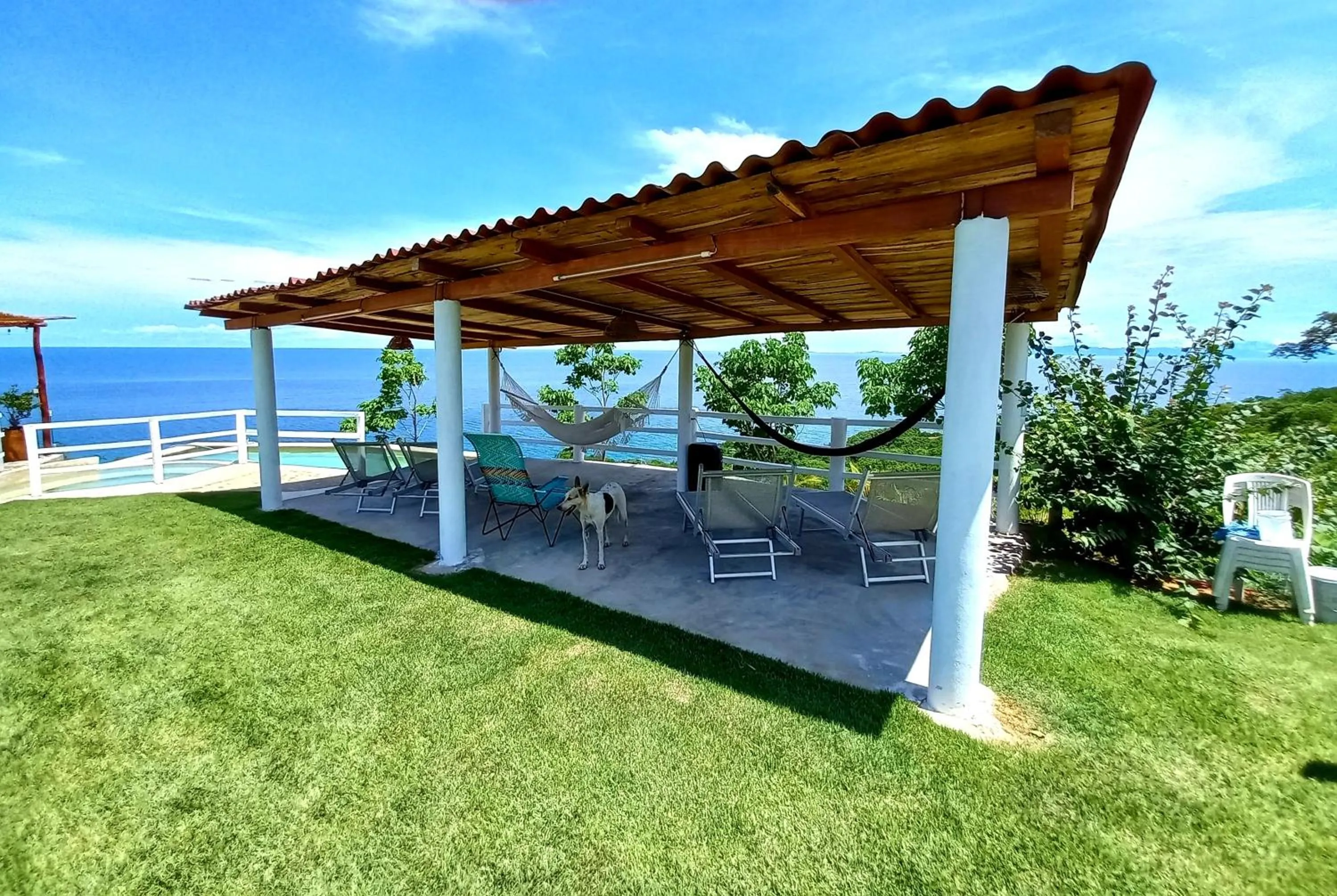 Treasure by the Sea Resort - Happy Hill