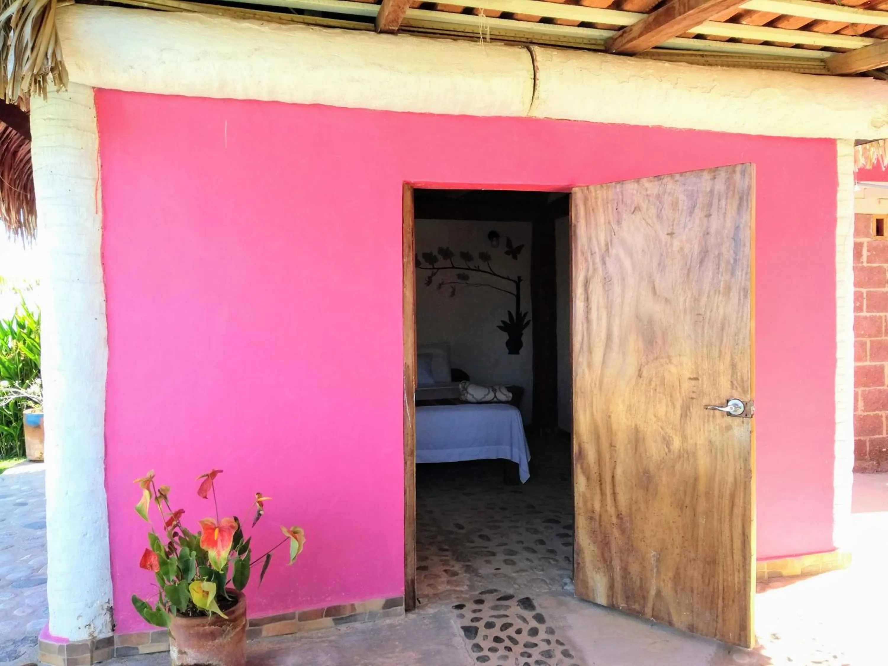 Treasure by the Sea Resort - Happy Hill