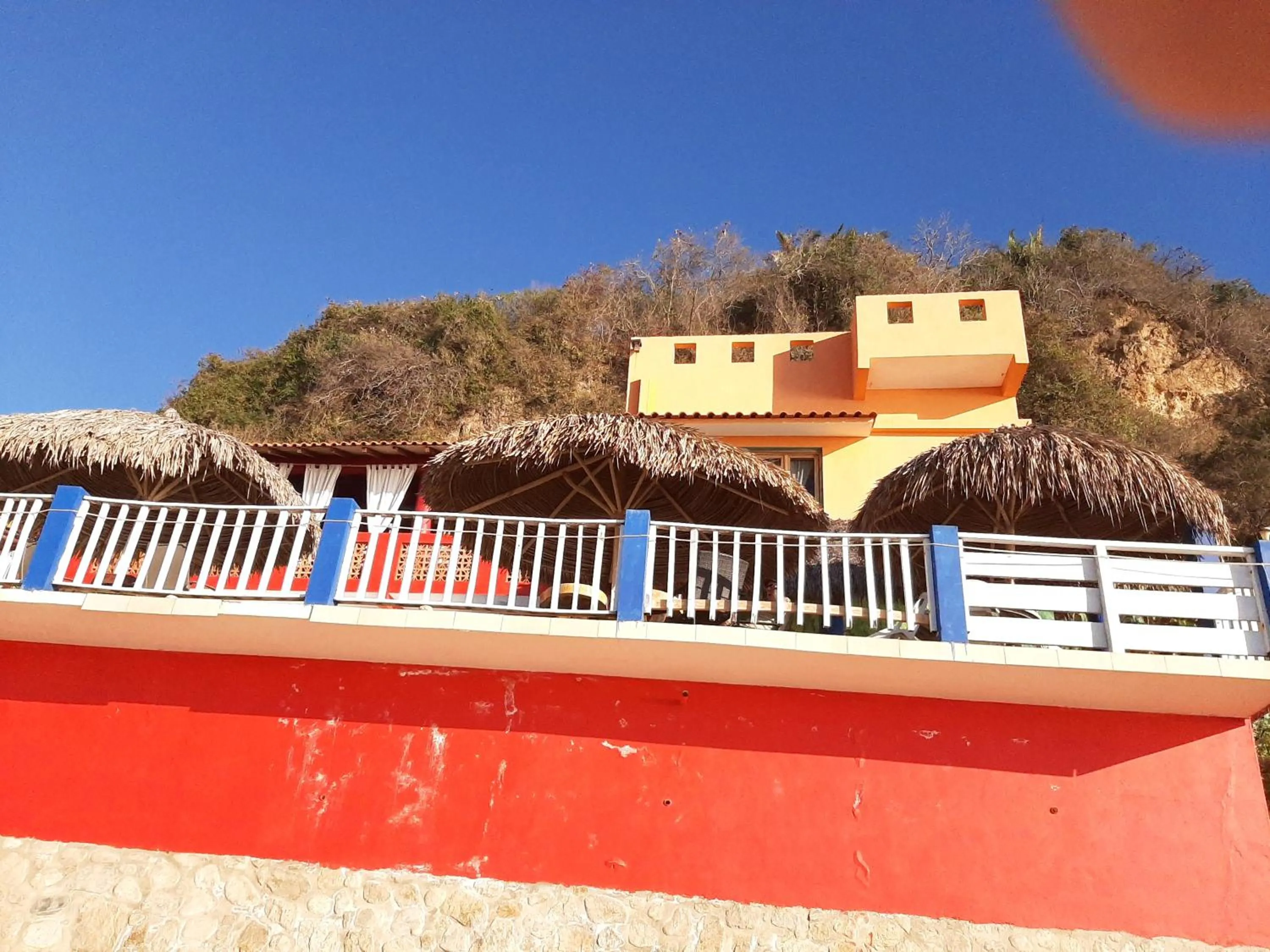 Treasure by the Sea Resort - Happy Hill