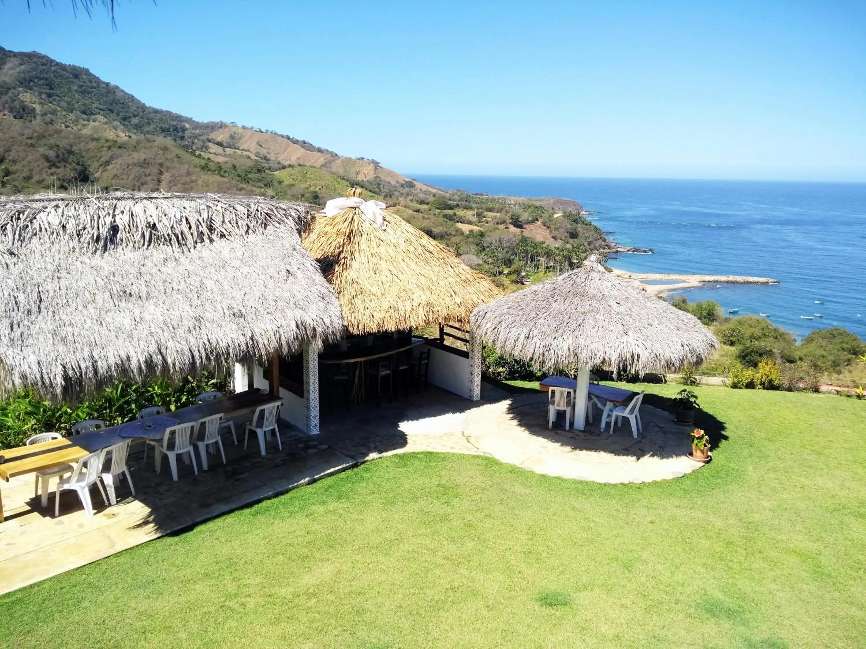 Treasure by the Sea Resort - Happy Hill