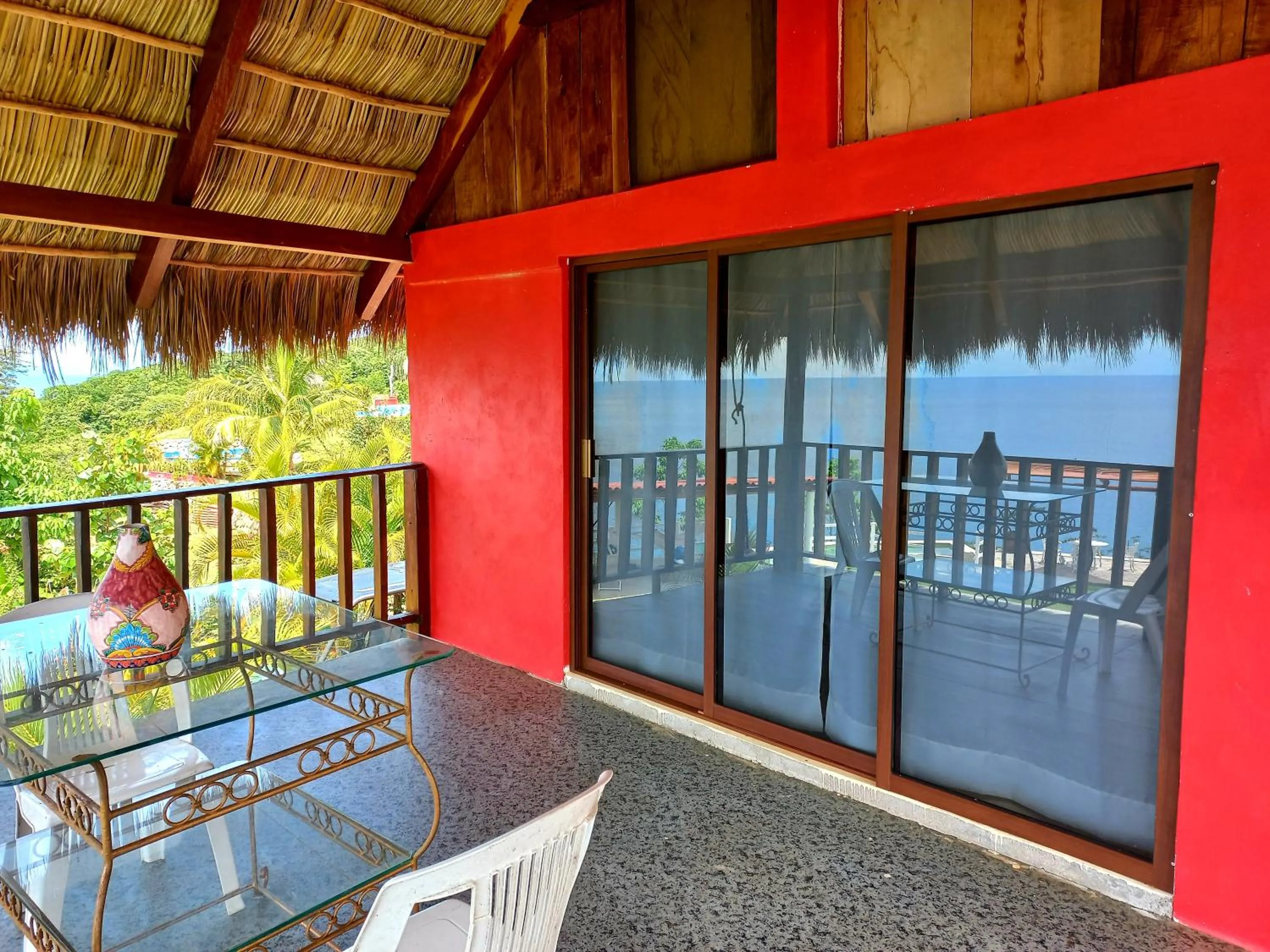 Treasure by the Sea Resort - Happy Hill