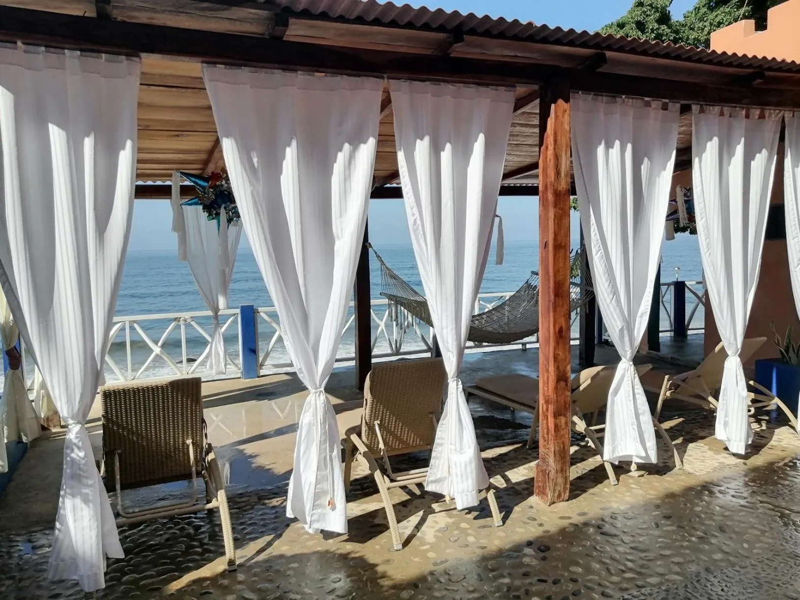 Treasure by the Sea Resort - Happy Hill