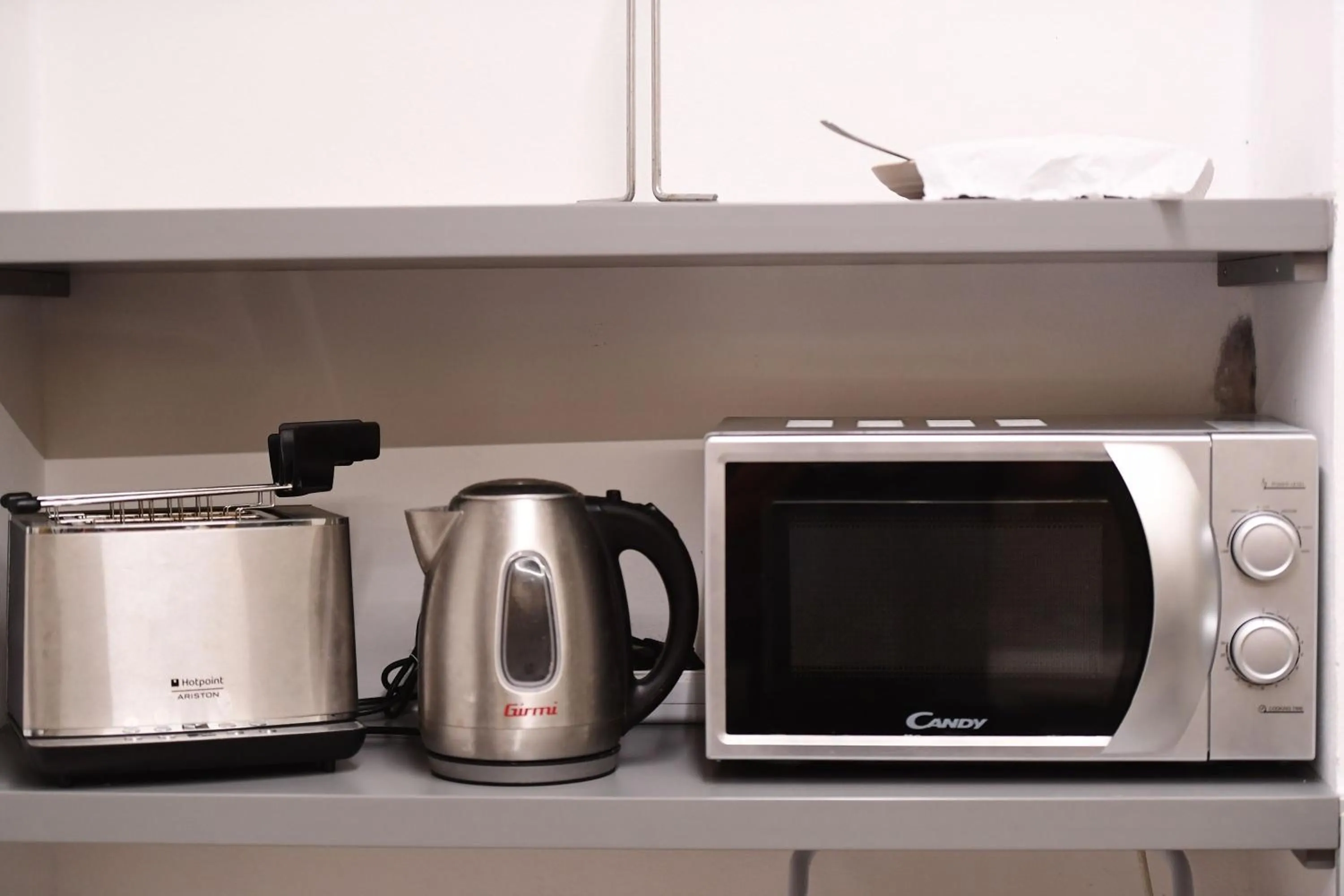 Communal kitchen in Little Italy Hostel Ex Chiesa S Donato