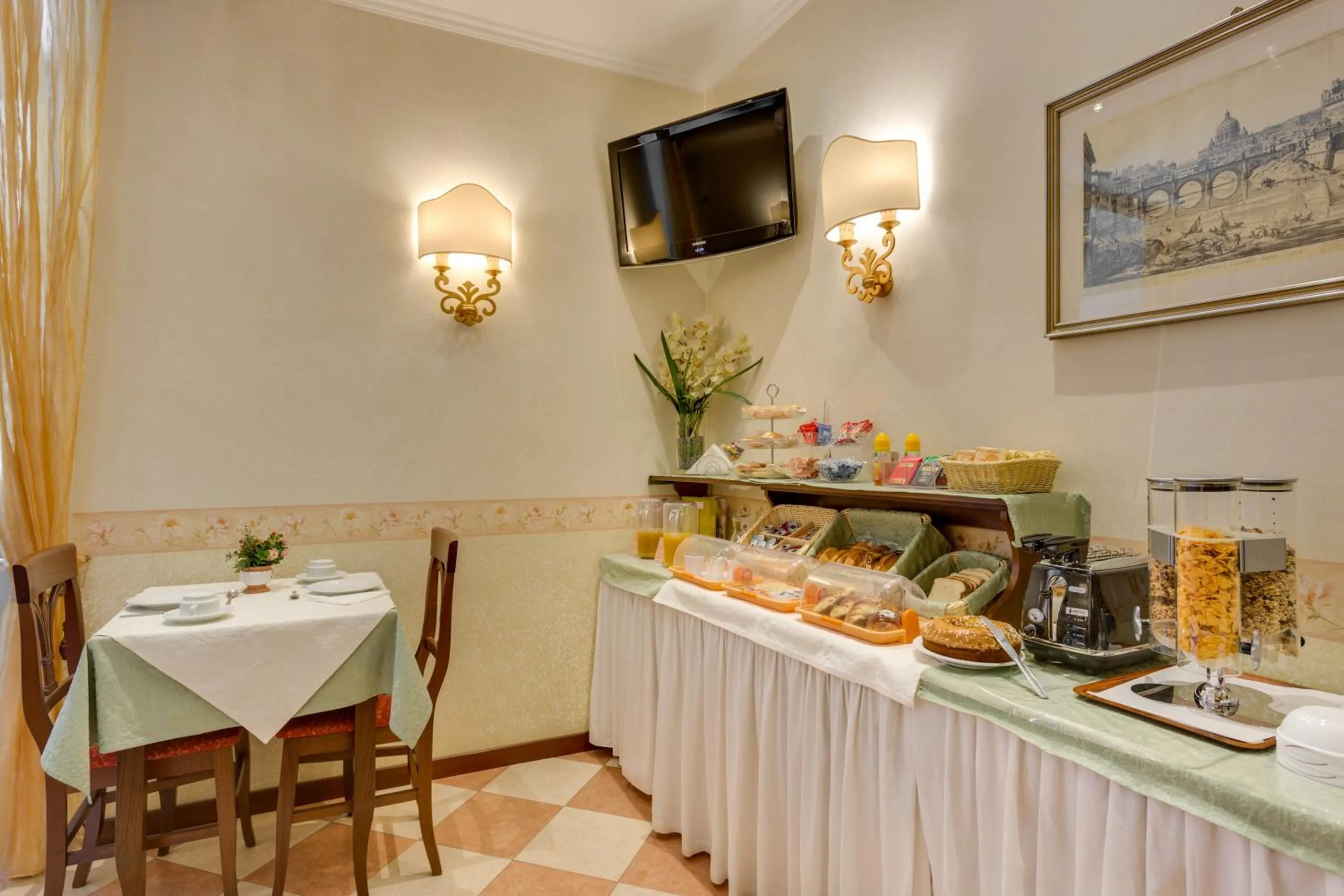 Continental breakfast in Hotel Silla