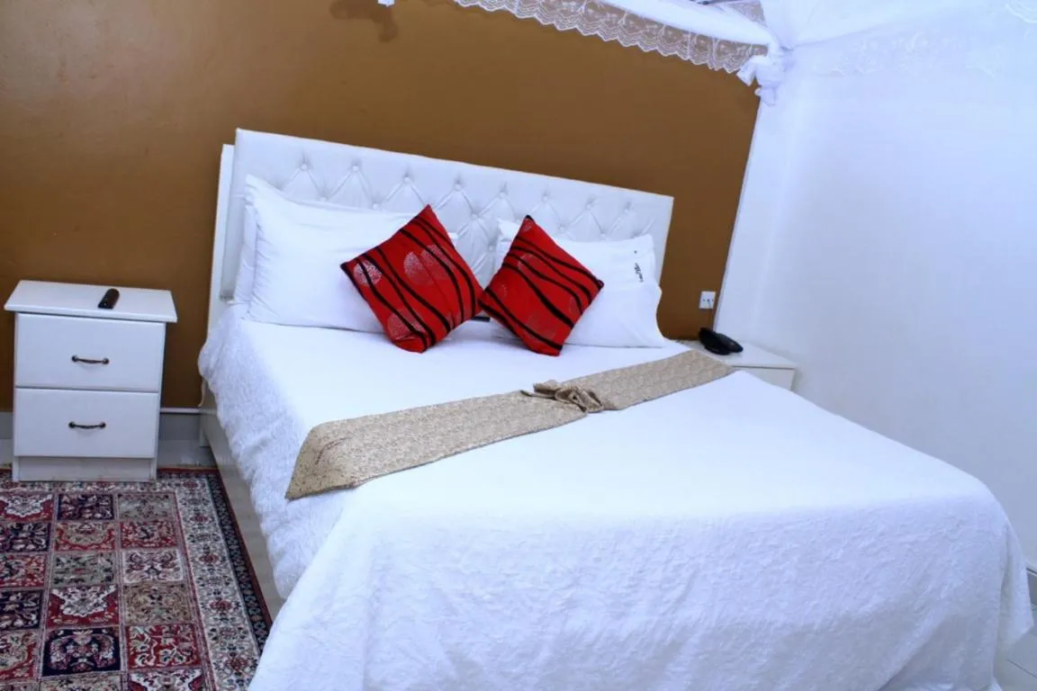 Bed in Garden Courts Hotel Masaka