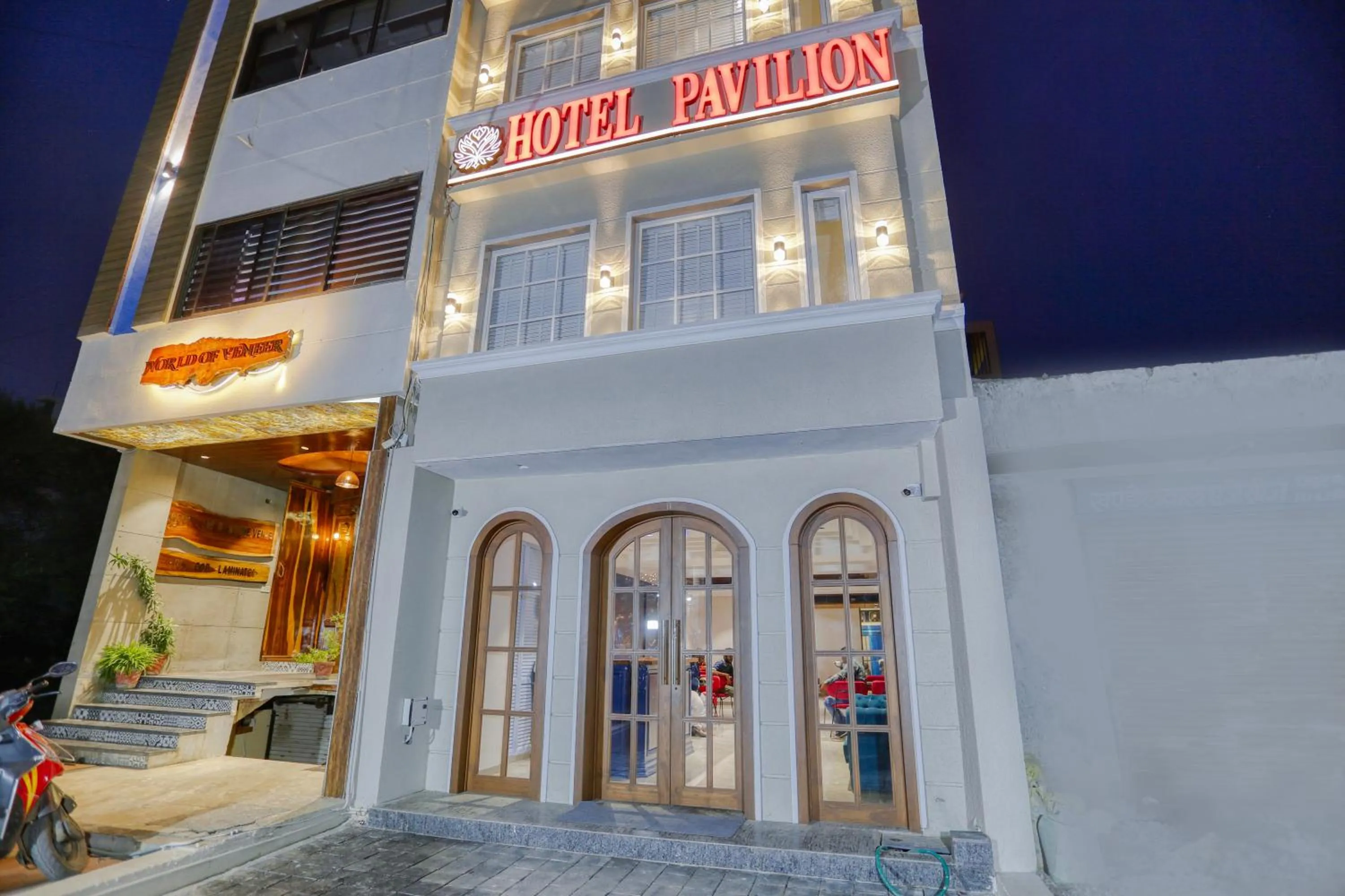 Property building in Hotel Pavilion