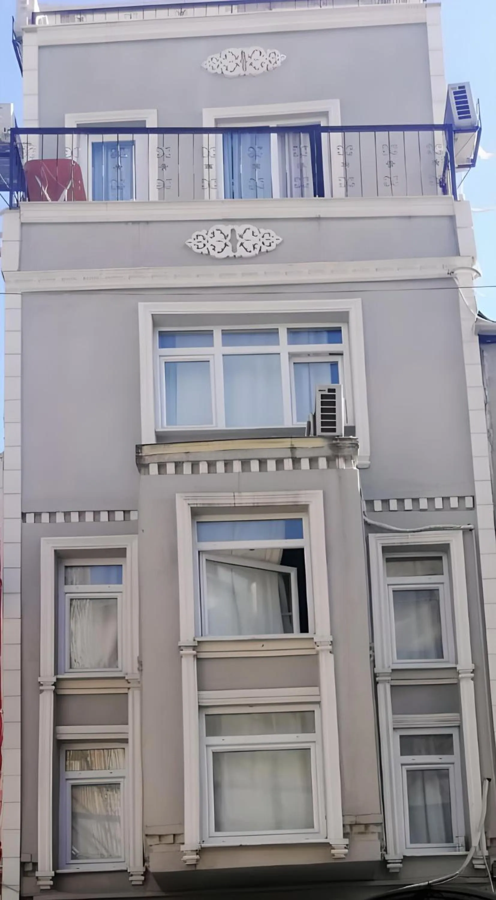 Facade/entrance in BLUE ROYAL HOTEL