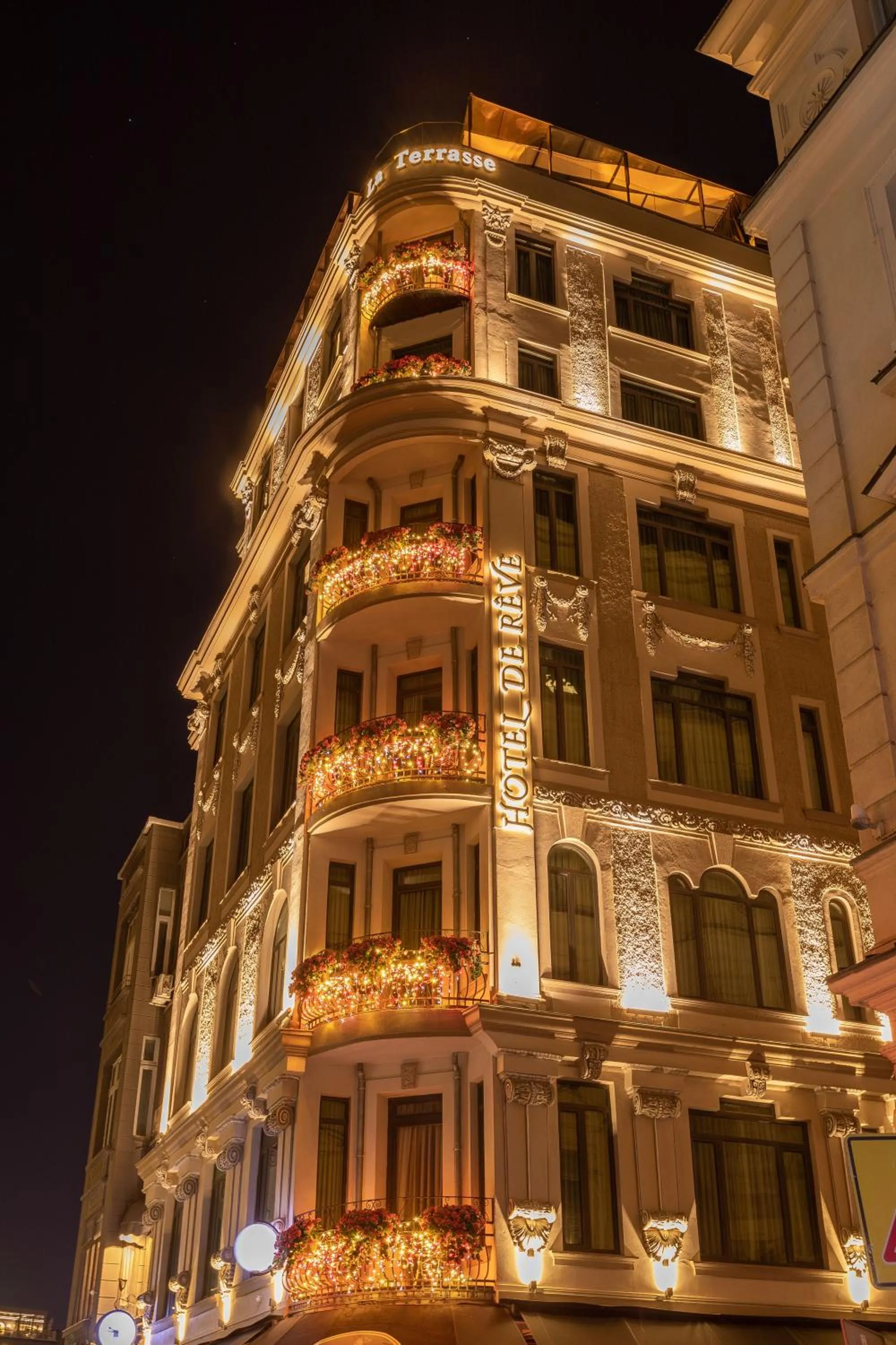 Property building in Hotel De Reve Galata-Special Class