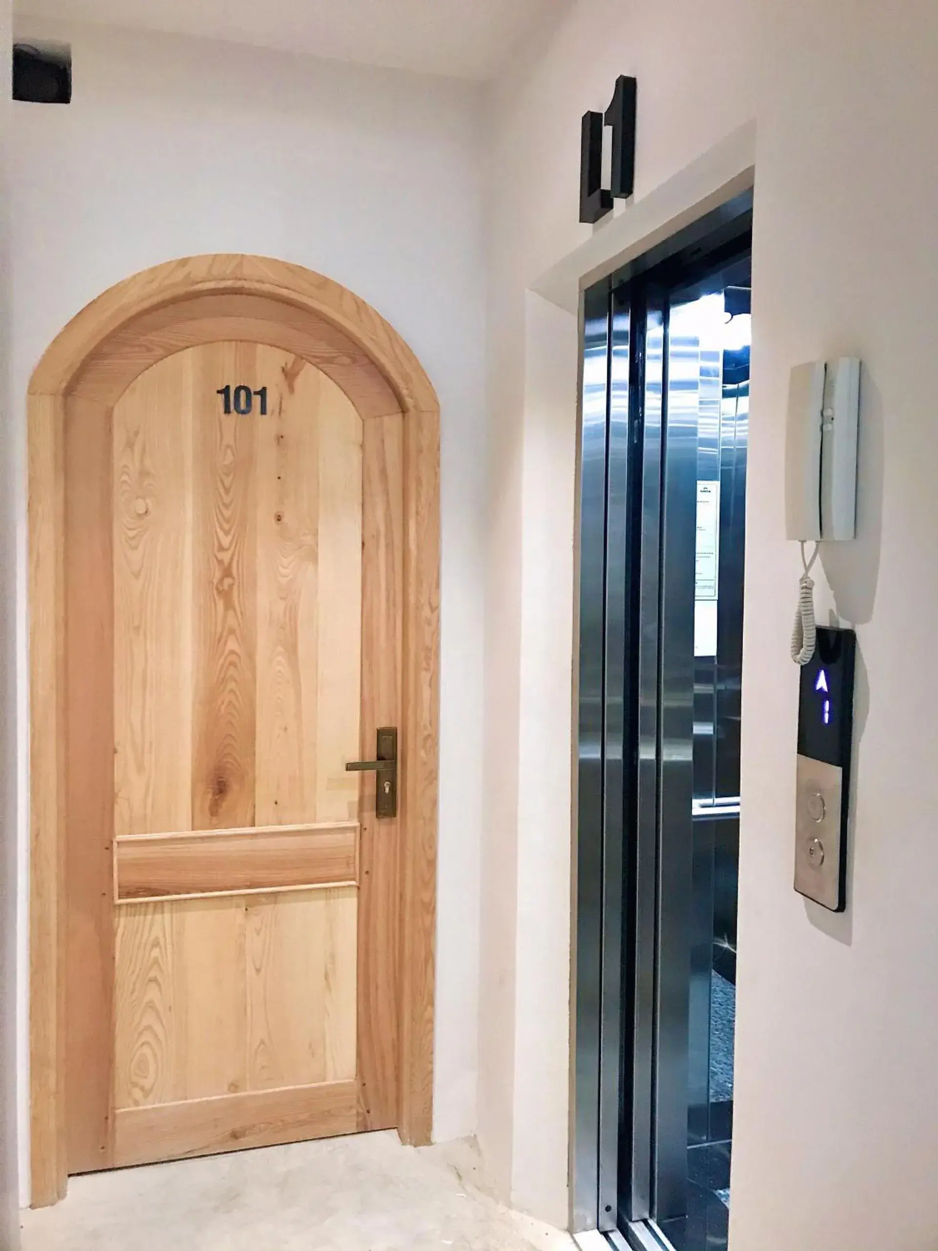 Suite - single occupancy in VV House Quy Nhon Suite - single occupancy in VV House Quy Nhon