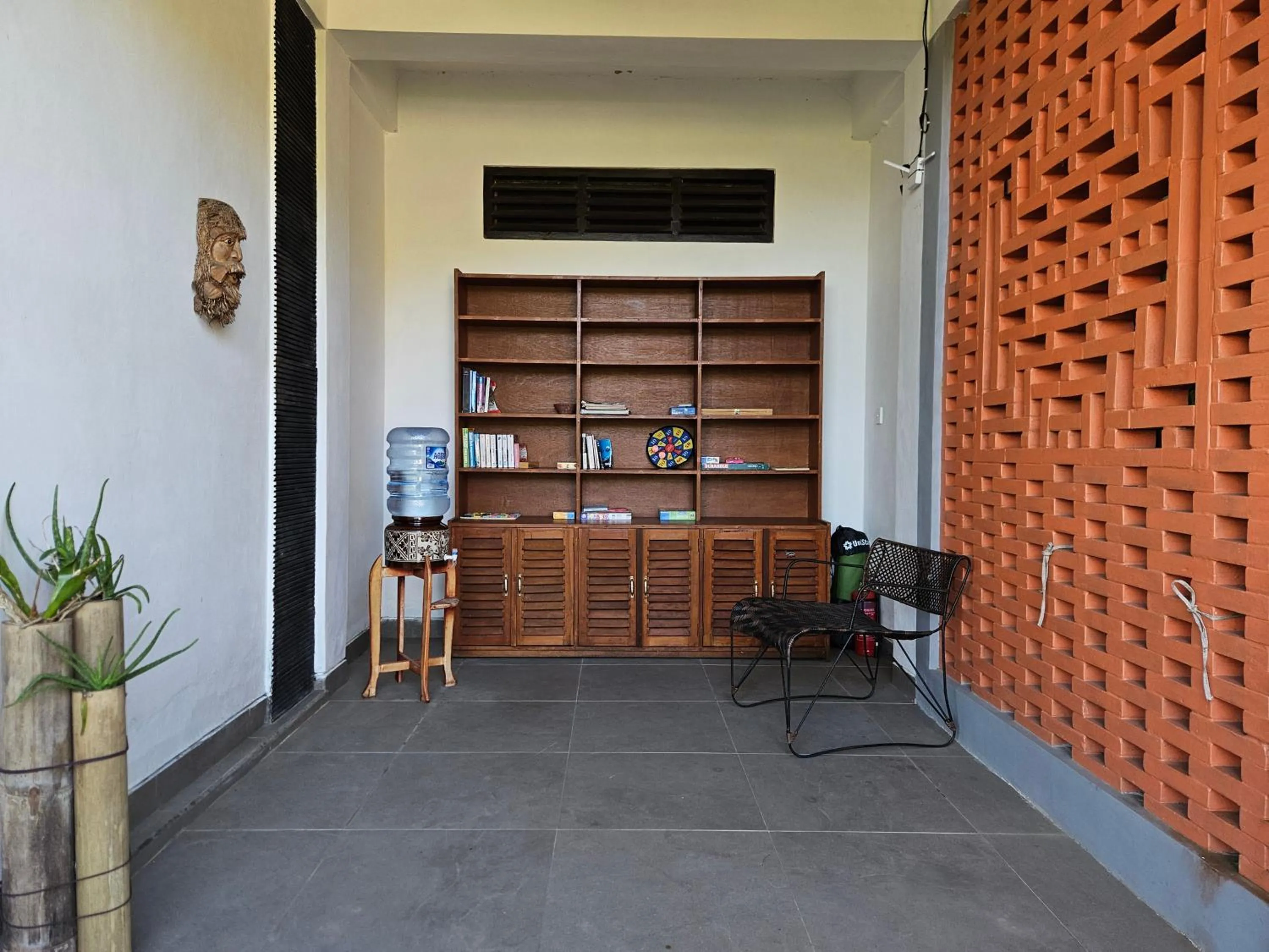 Library in Villa Markisa Pakisan