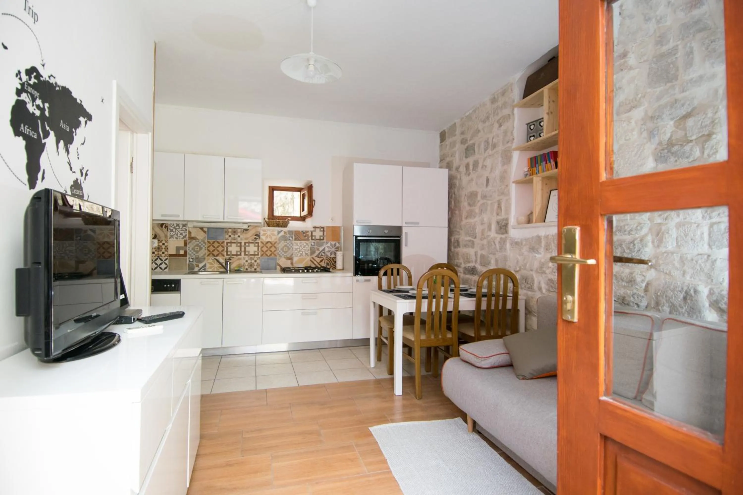 Kitchen or kitchenette in Studio Terrace Borgoforte