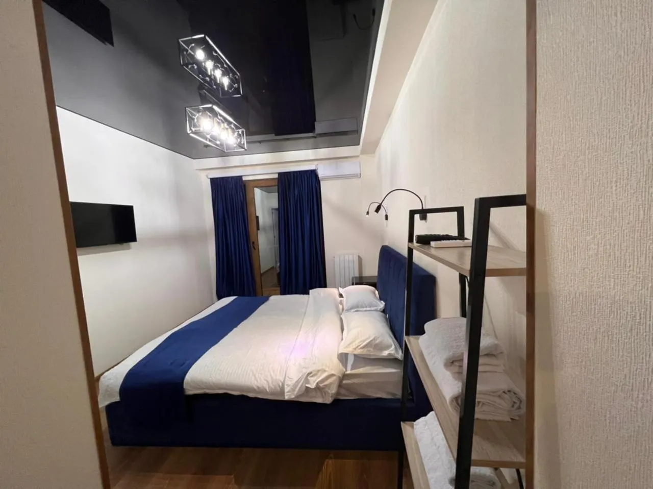 Bed in Natali Boutique Hotel