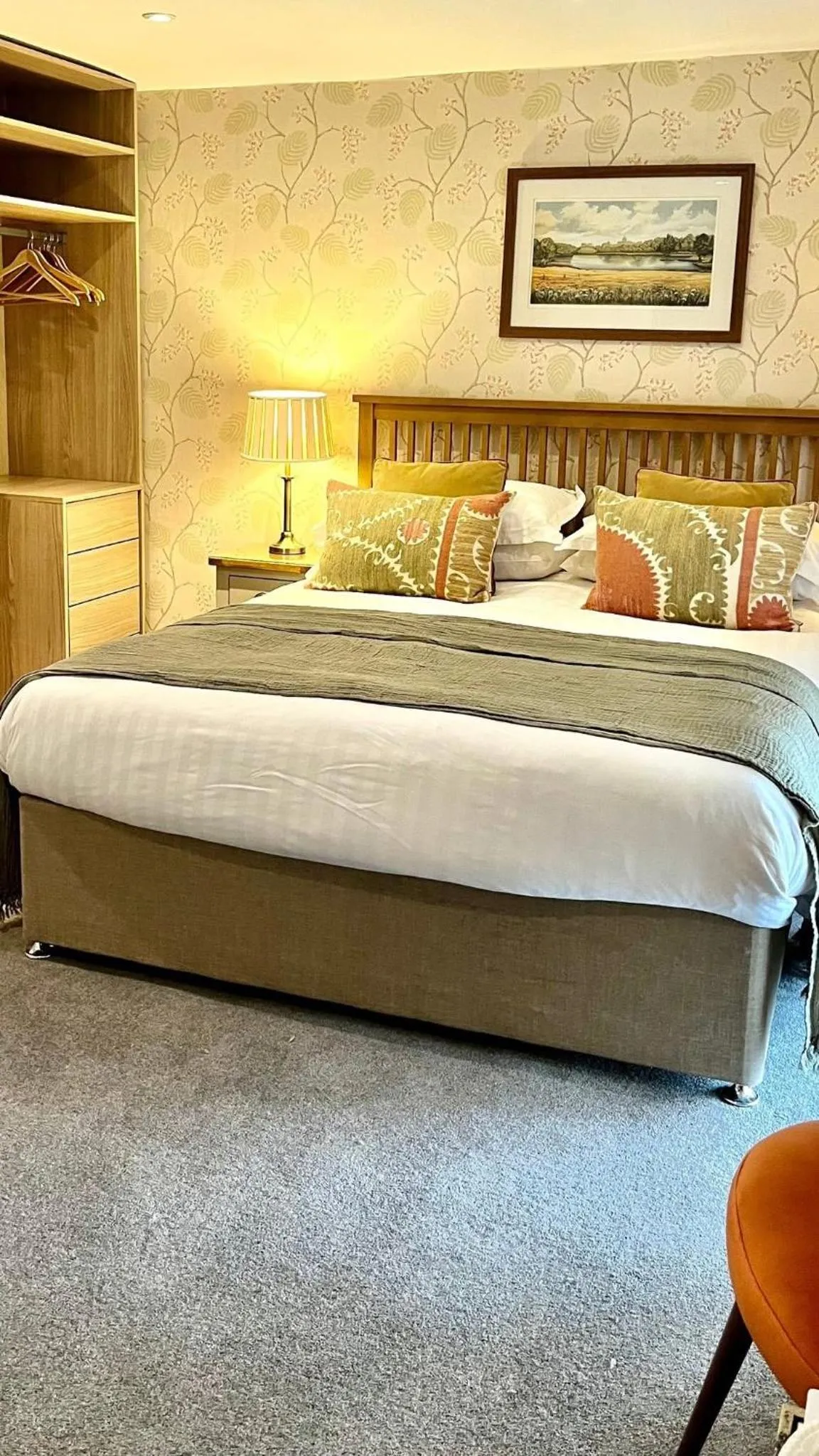 Bedroom, Bed in Bramwood Guest House