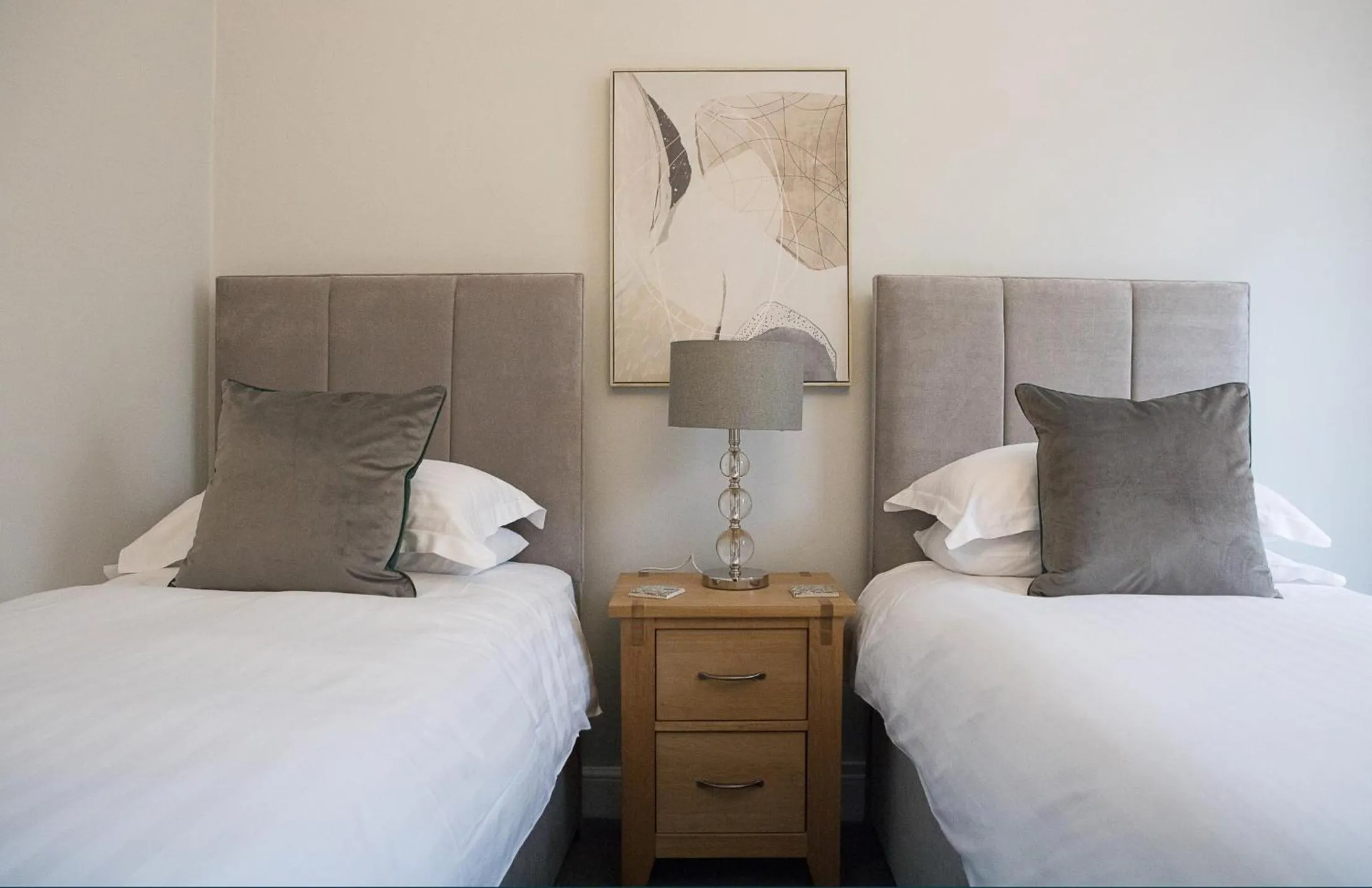 Bedroom, Bed in Bramwood Guest House