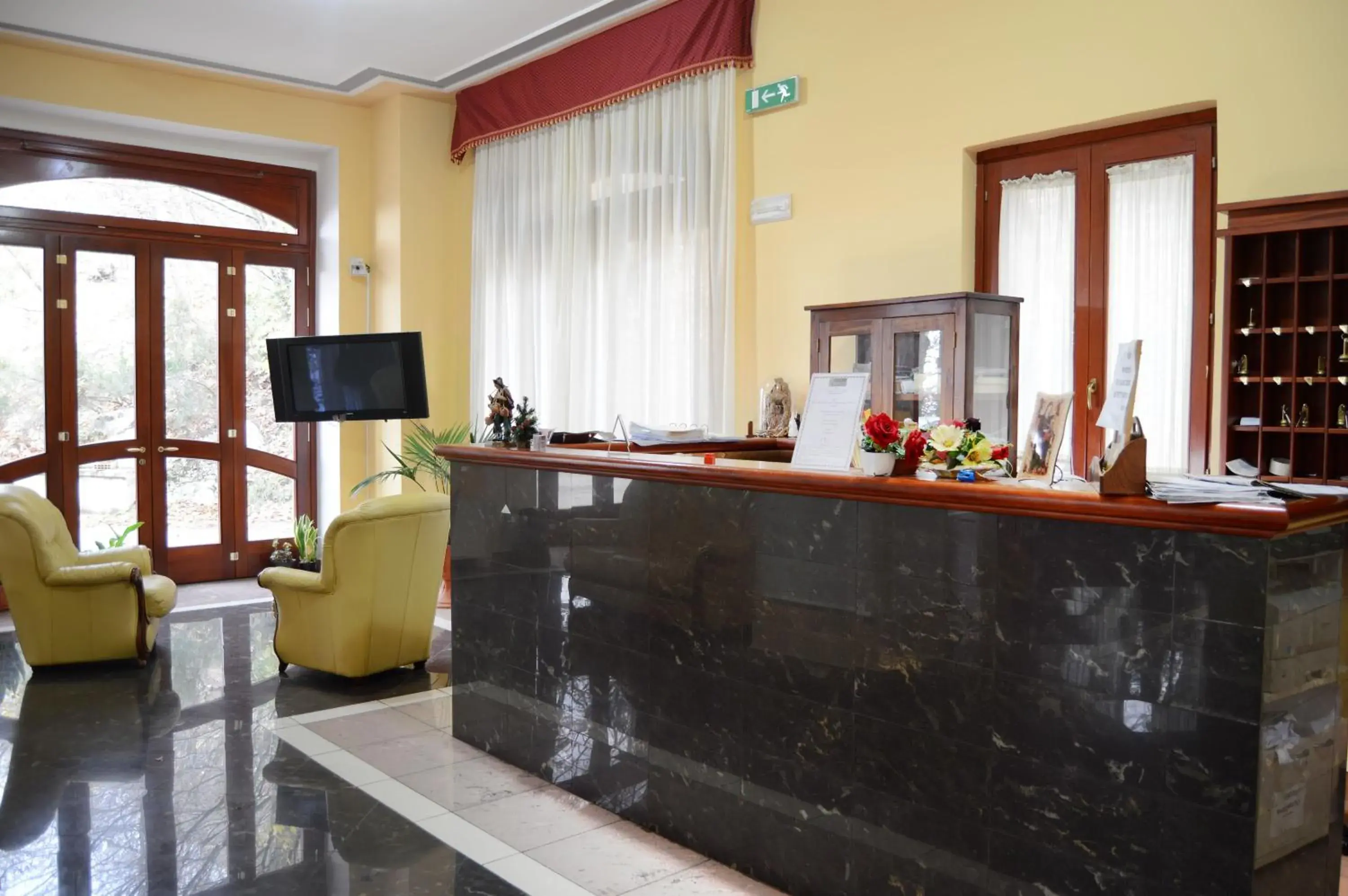 Restaurant/places to eat in Royal Hotel Montevergine Restaurant/places to eat in Royal Hotel Montevergine