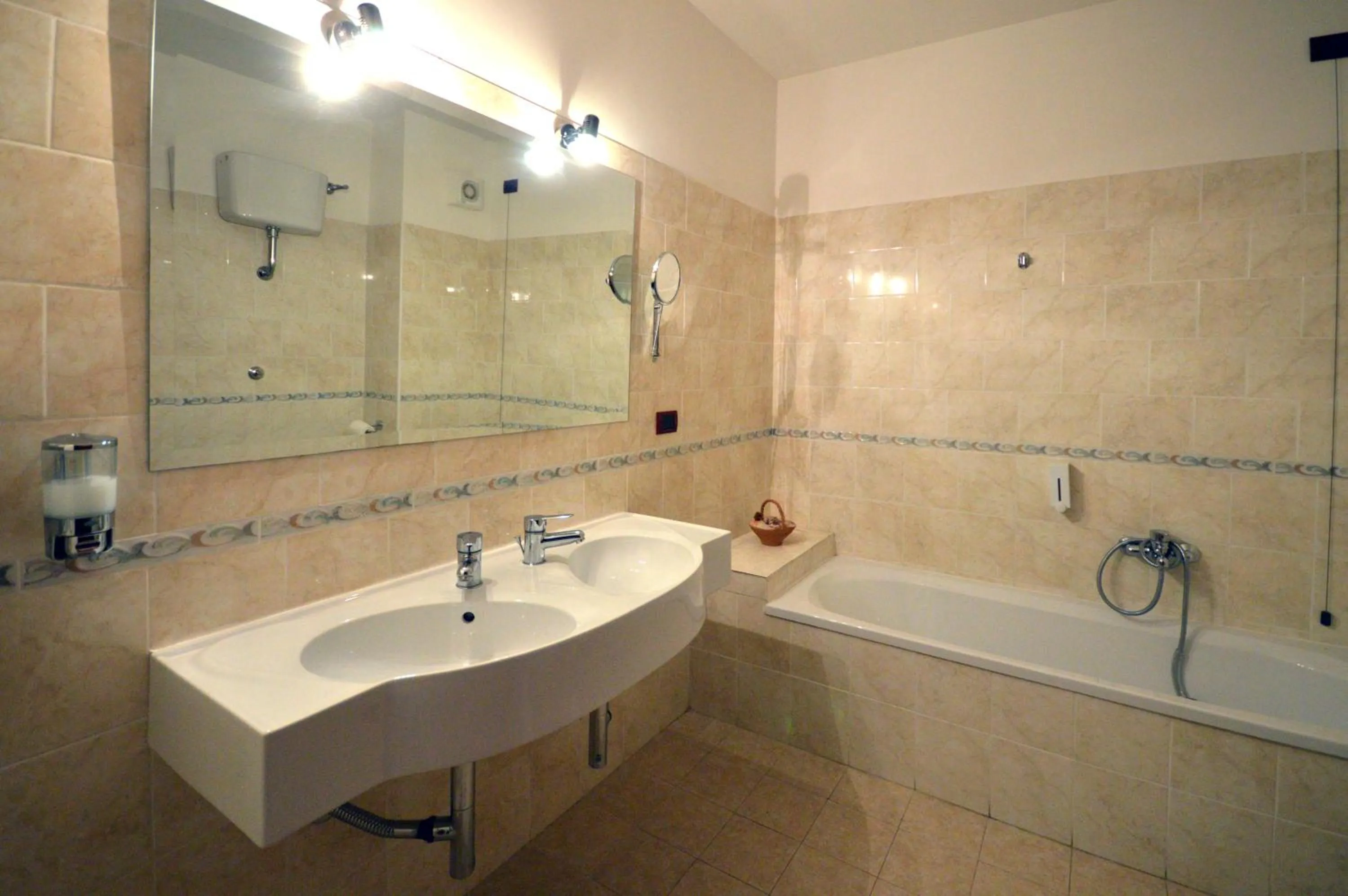 Royal Hotel Montevergine