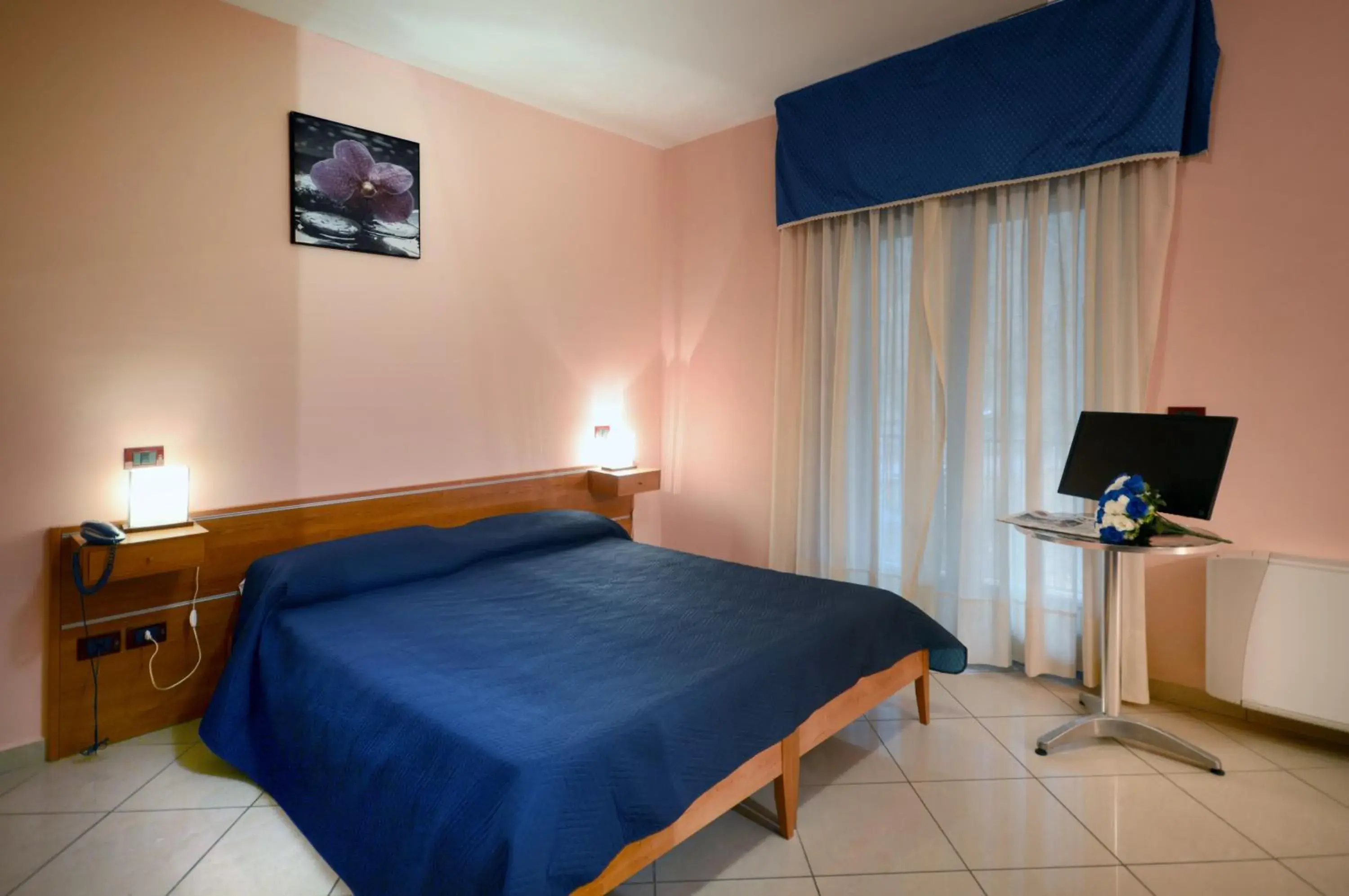 Double Room with Balcony in Royal Hotel Montevergine Double Room with Balcony in Royal Hotel Montevergine