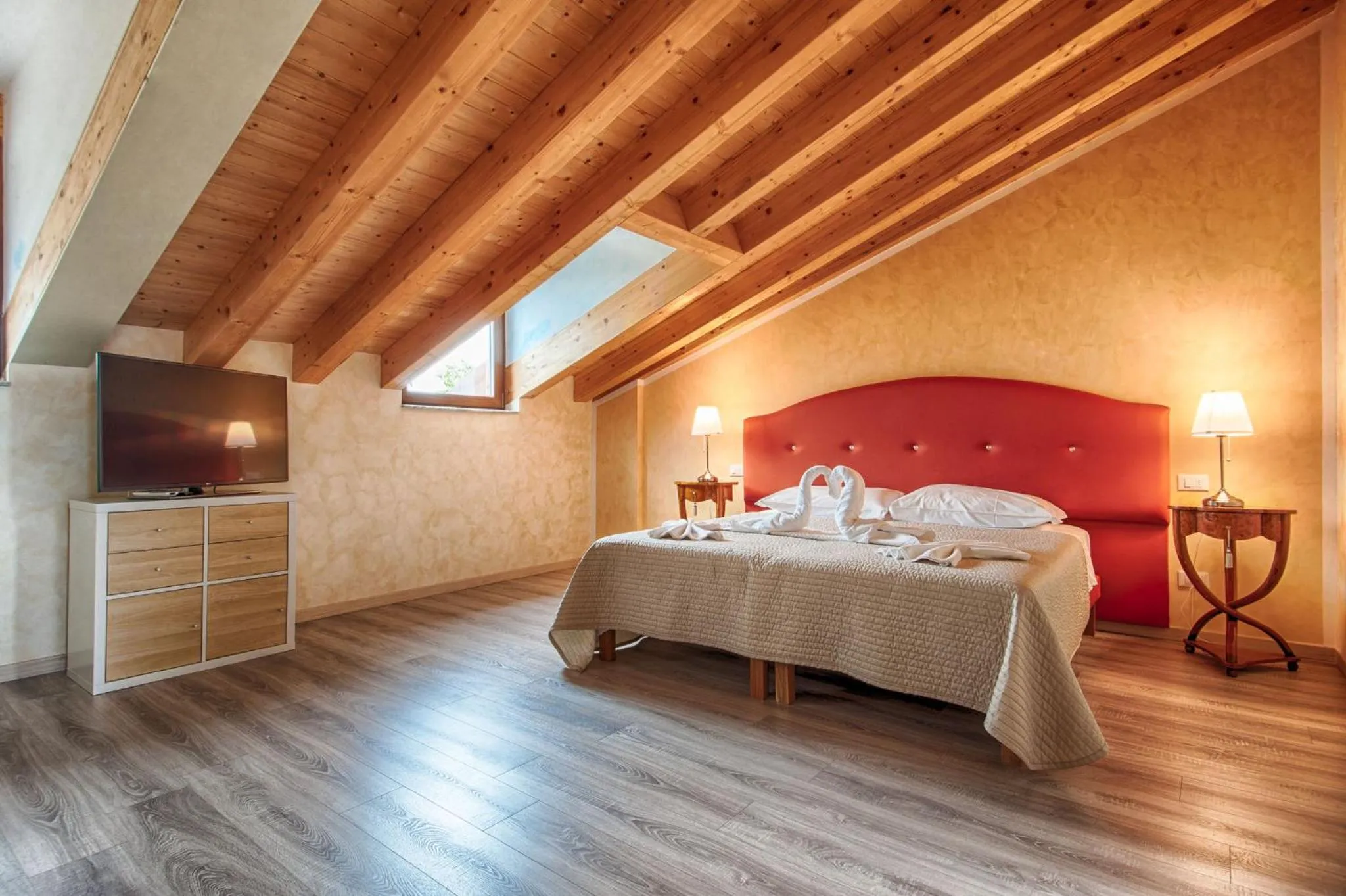 Bedroom, Bed in Lady Verona Residence